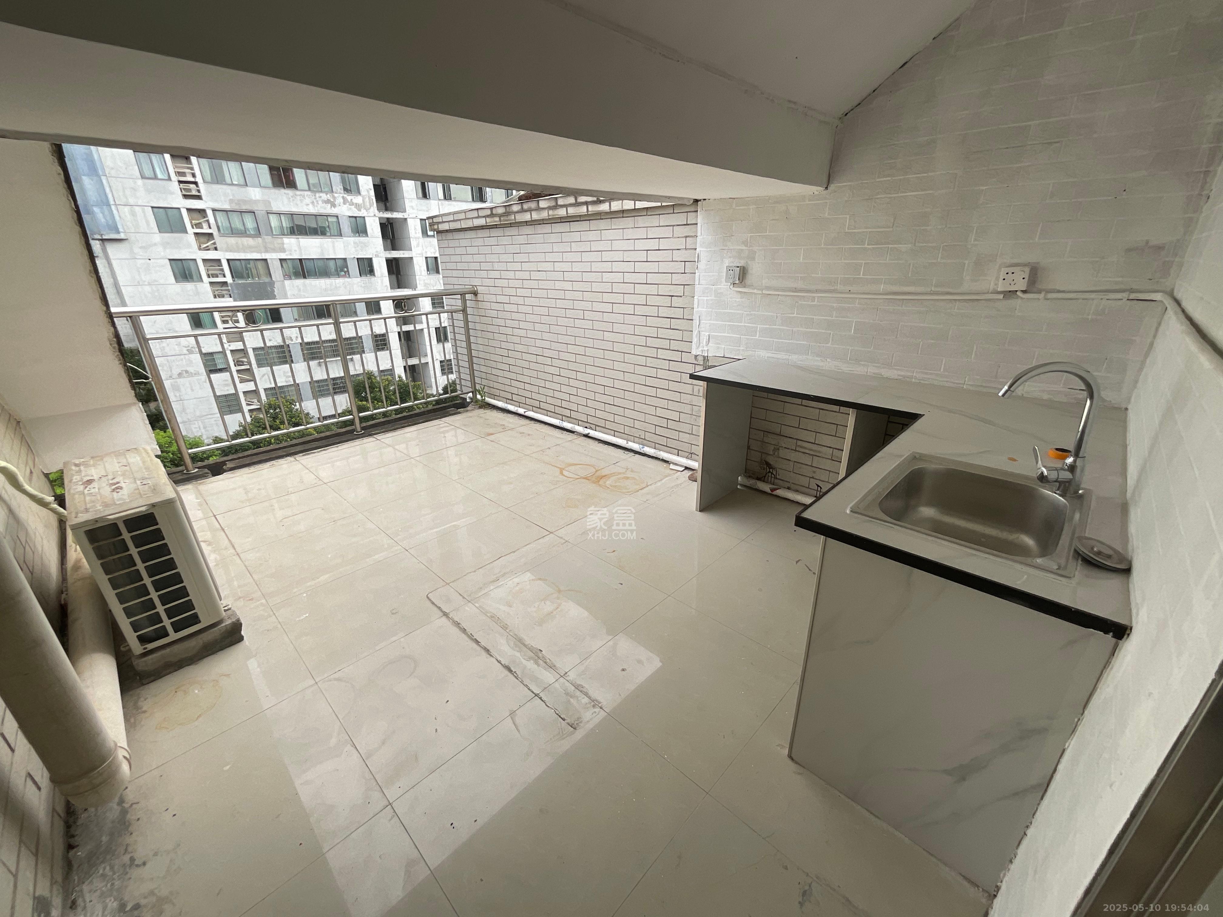 黄鹤小区3片 2室1厅1卫 1250.0元/月 黄鹤小区3片 2室1厅1卫 1250.0元/月室内图