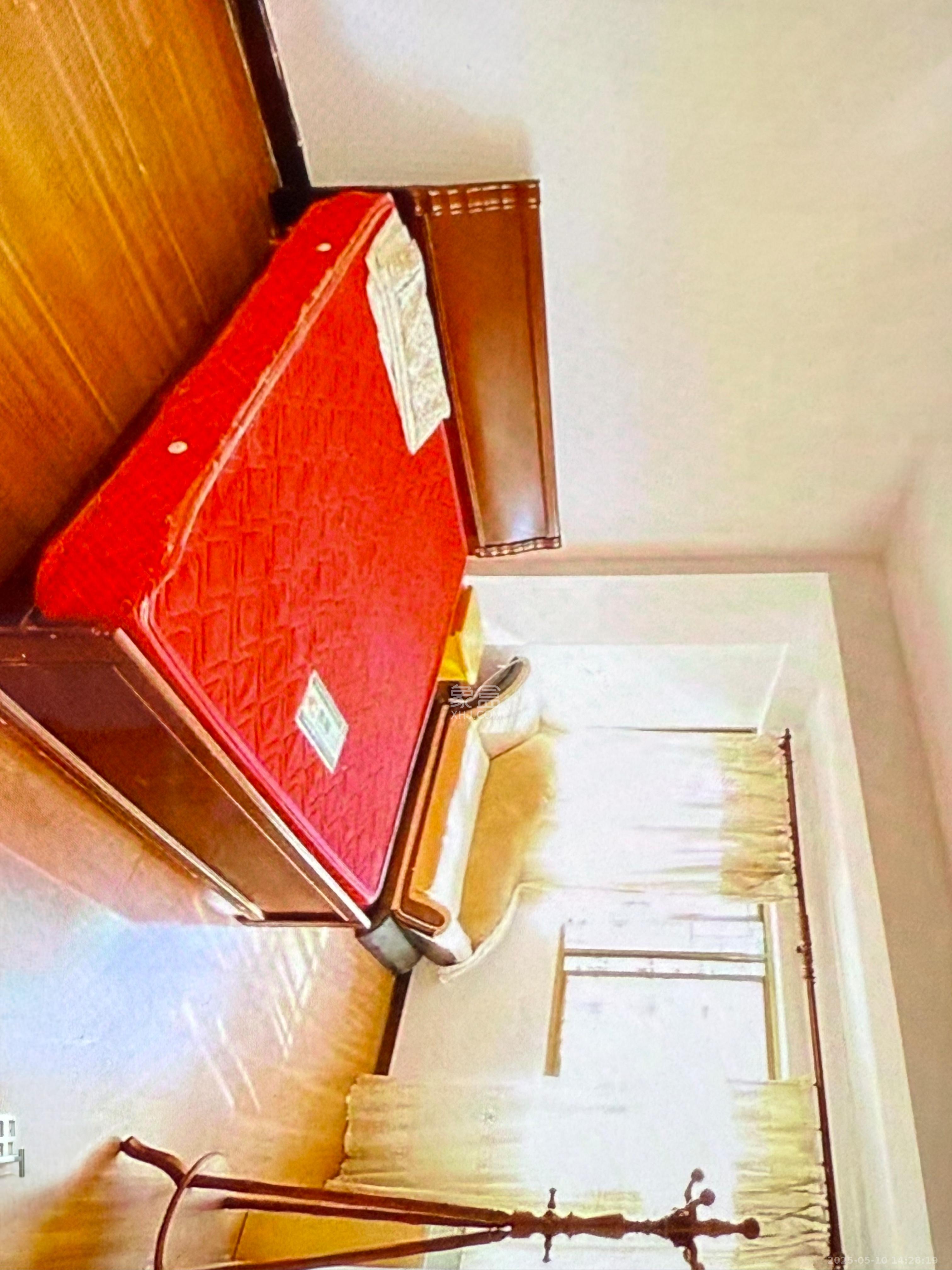 南沙公寓  3室2厅1卫    2400.0元/月
