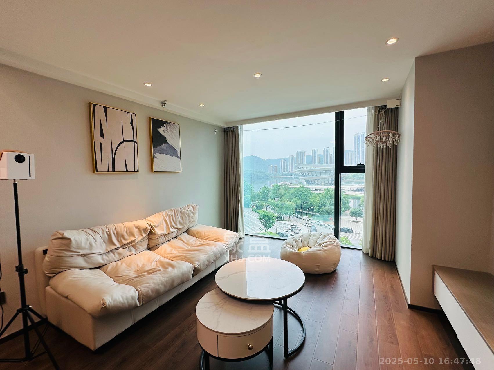 达美寰宇中心 3室2厅1卫 2800.0元/月 达美寰宇中心 3室2厅1卫 2800.0元/月室内图