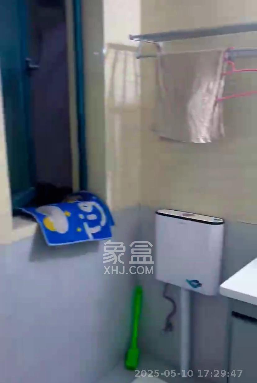 中建芙蓉工社 2室1厅1卫 1600.0元/月 中建芙蓉工社 2室1厅1卫 1600.0元/月室内图