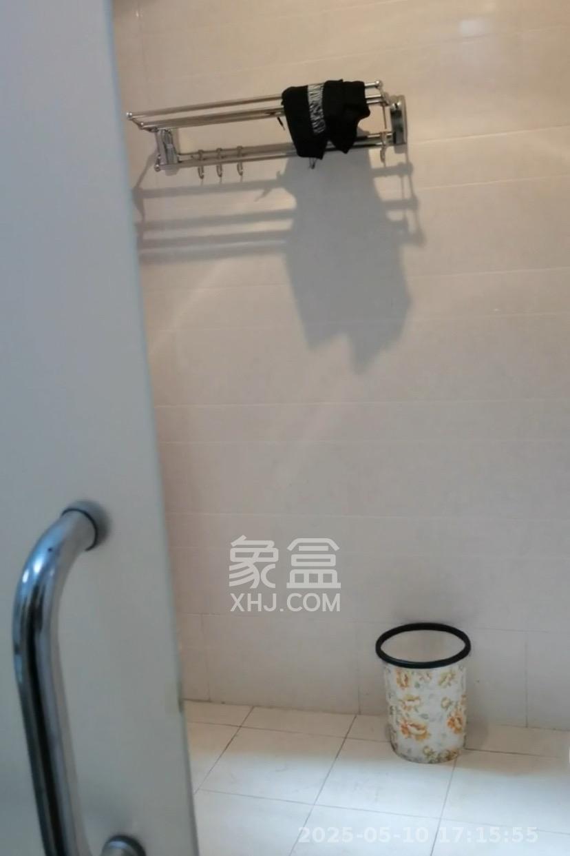 中信文化广场(中信新城二期) 3室2厅1卫 2200.0元/月 中信文化广场(中信新城二期) 3室2厅1卫 2200.0元/月室内图