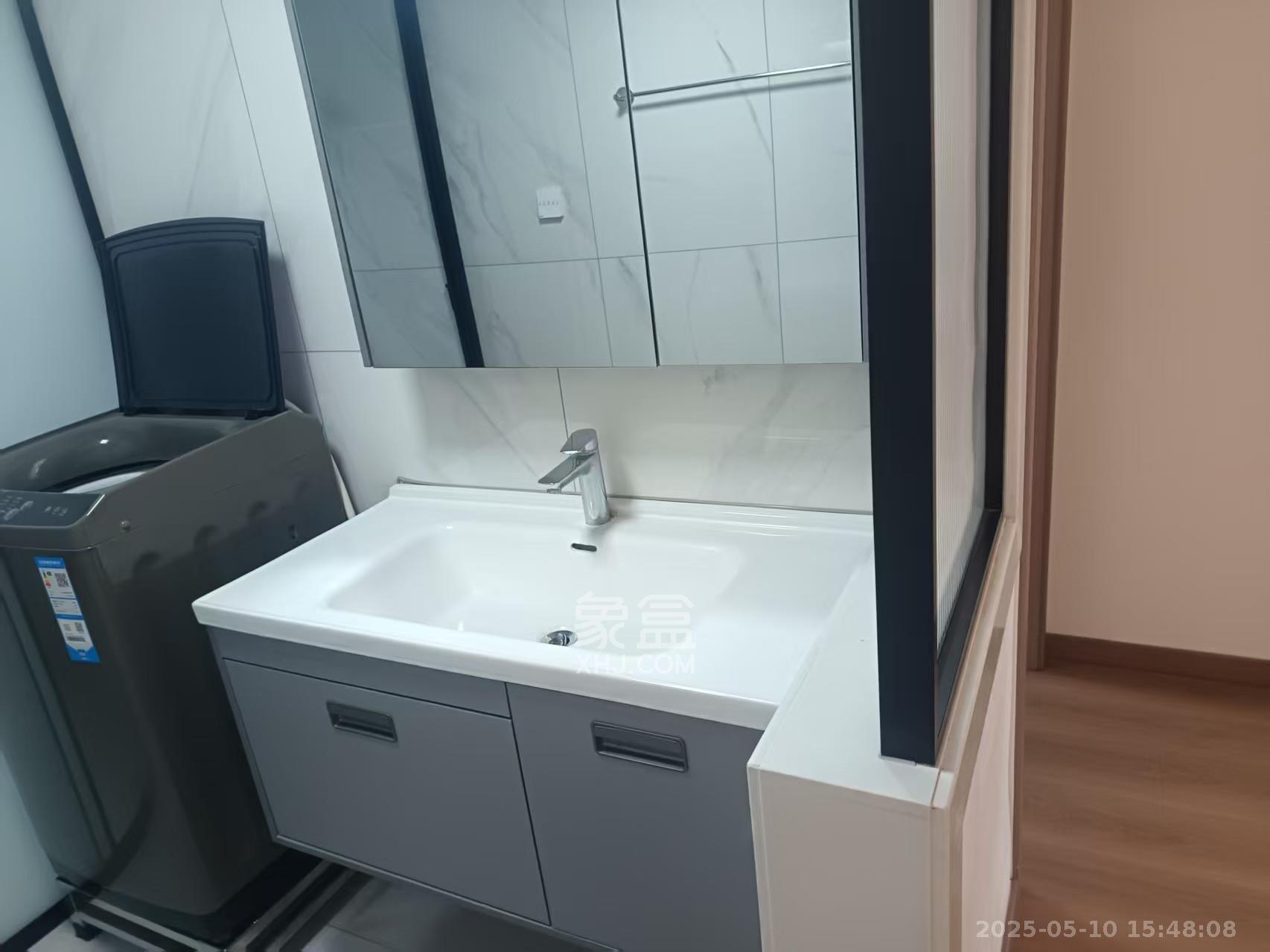 桃花嘉园 3室2厅2卫 2500.0元/月 桃花嘉园 3室2厅2卫 2500.0元/月室内图