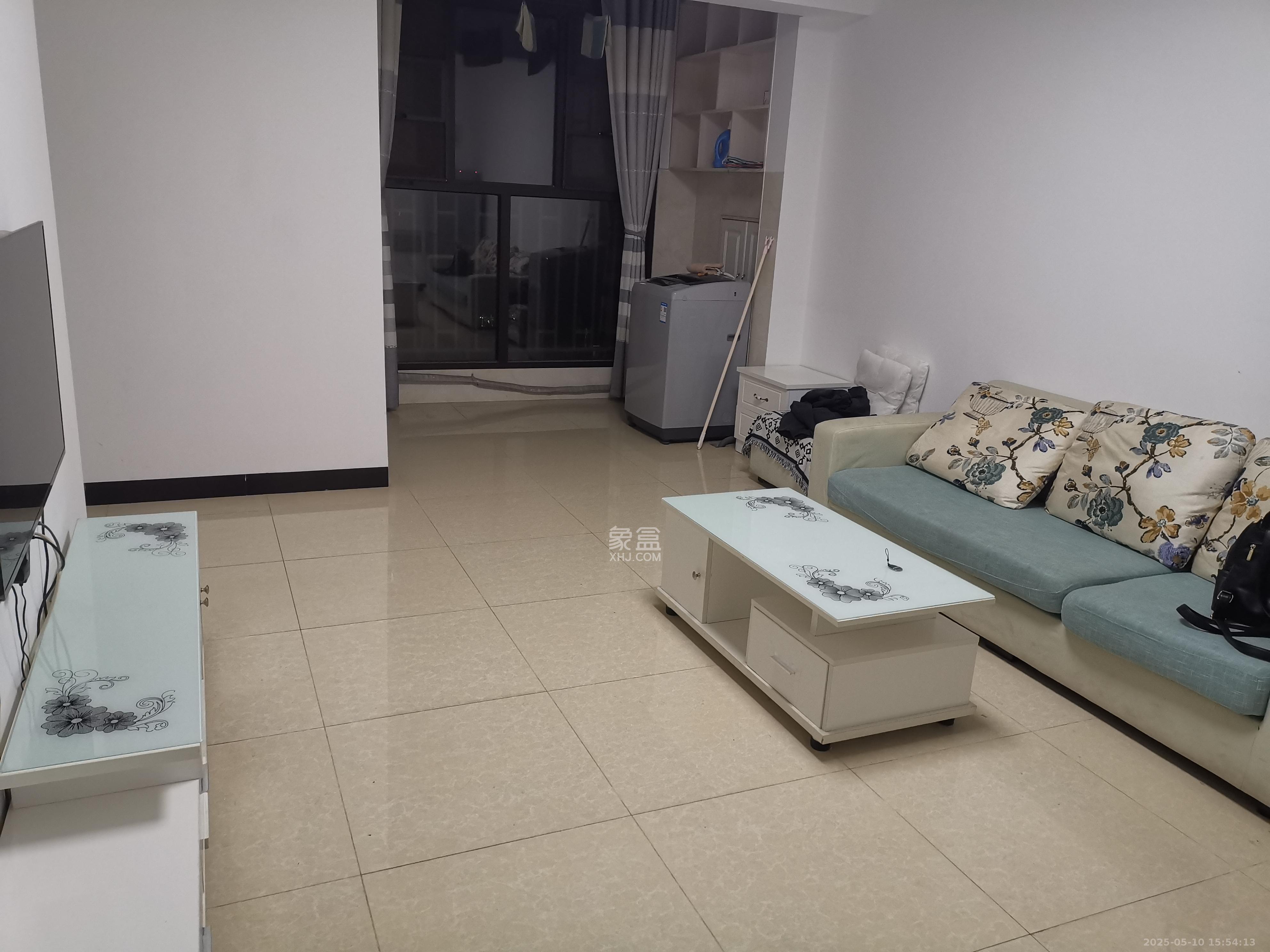 绿地之窗  2室1厅2卫   1900.00元/月室内图