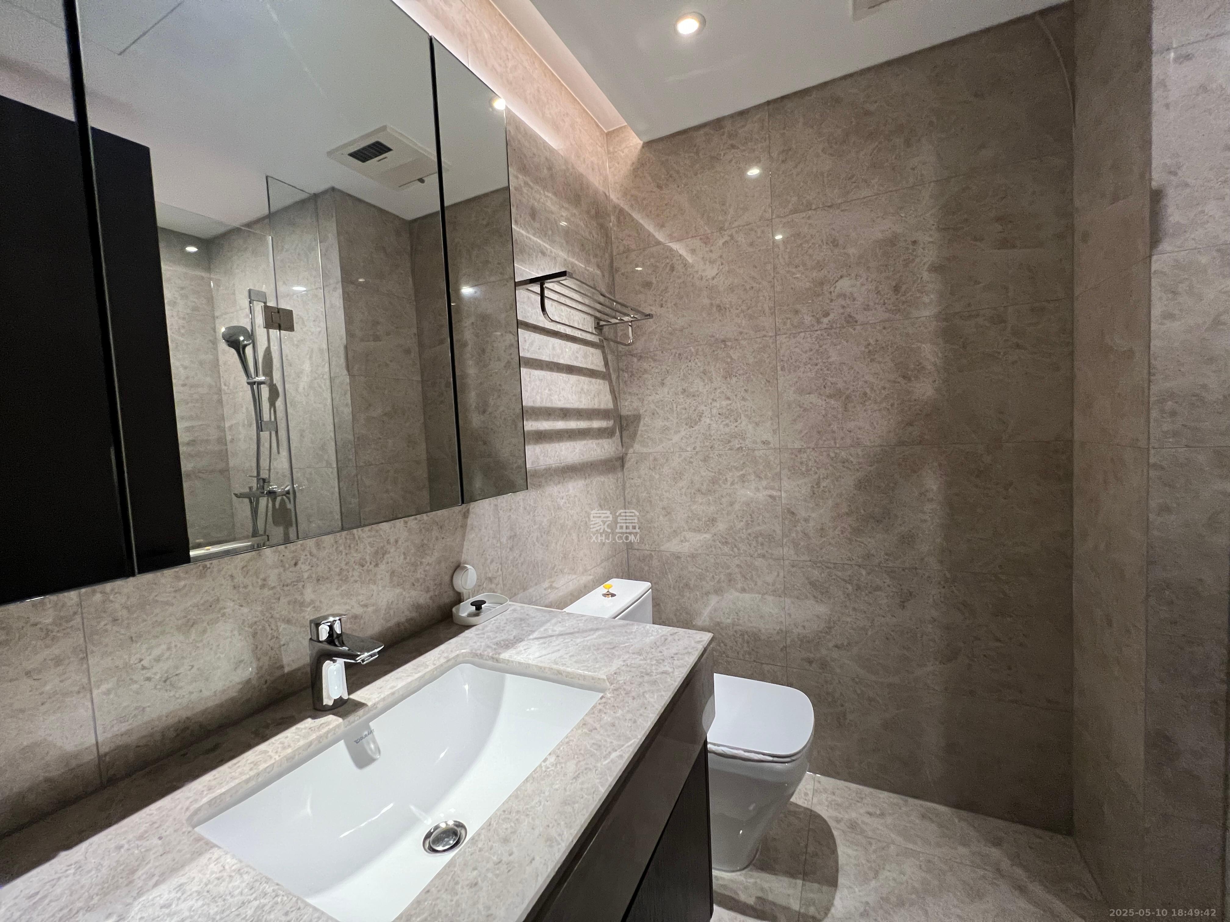 印湘江一期 6室2厅5卫 24800.0元/月 印湘江一期 6室2厅5卫 24800.0元/月室内图