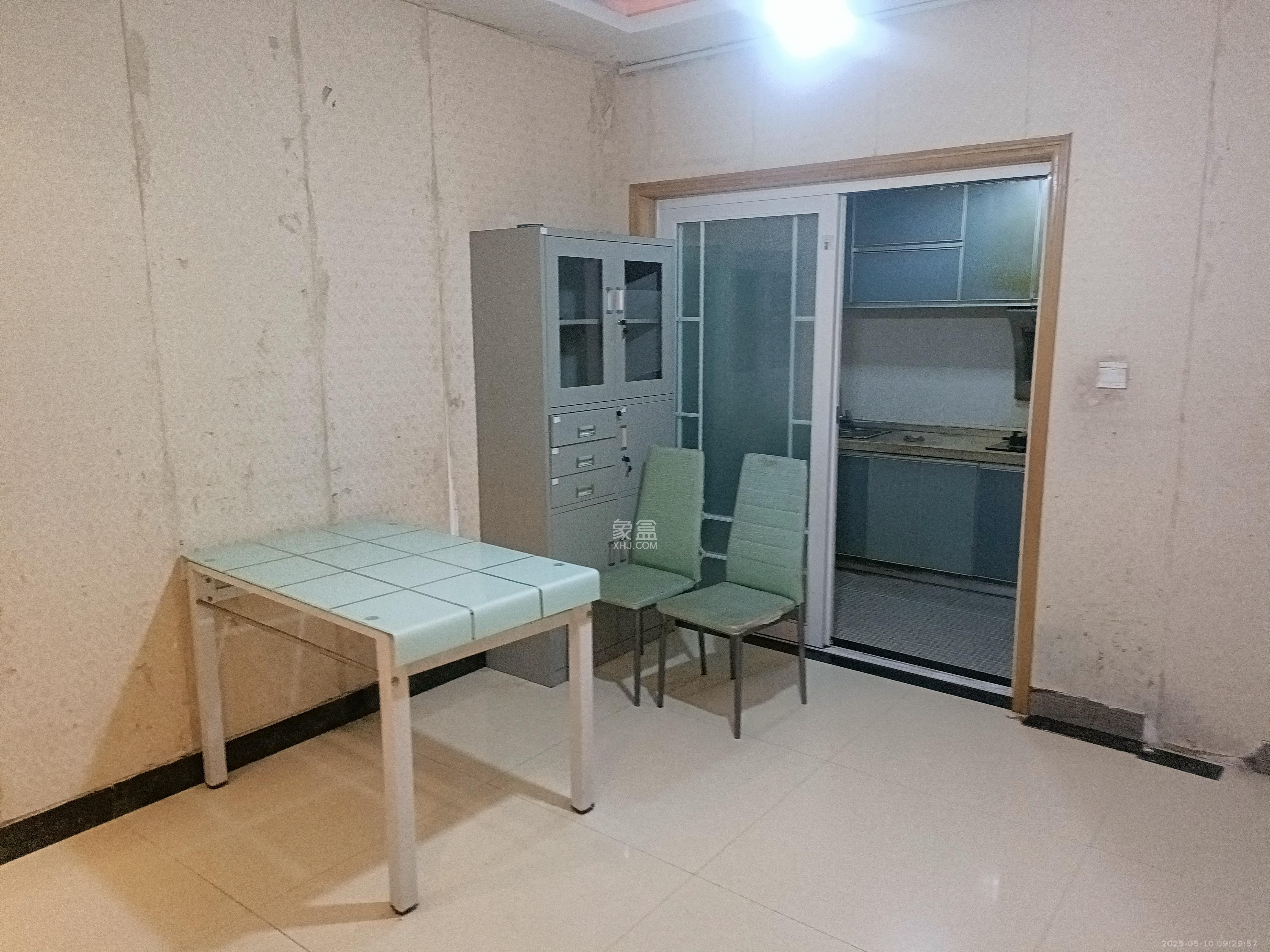 博雅湘水湾 2室2厅1卫 1600.0元/月 博雅湘水湾 2室2厅1卫 1600.0元/月室内图