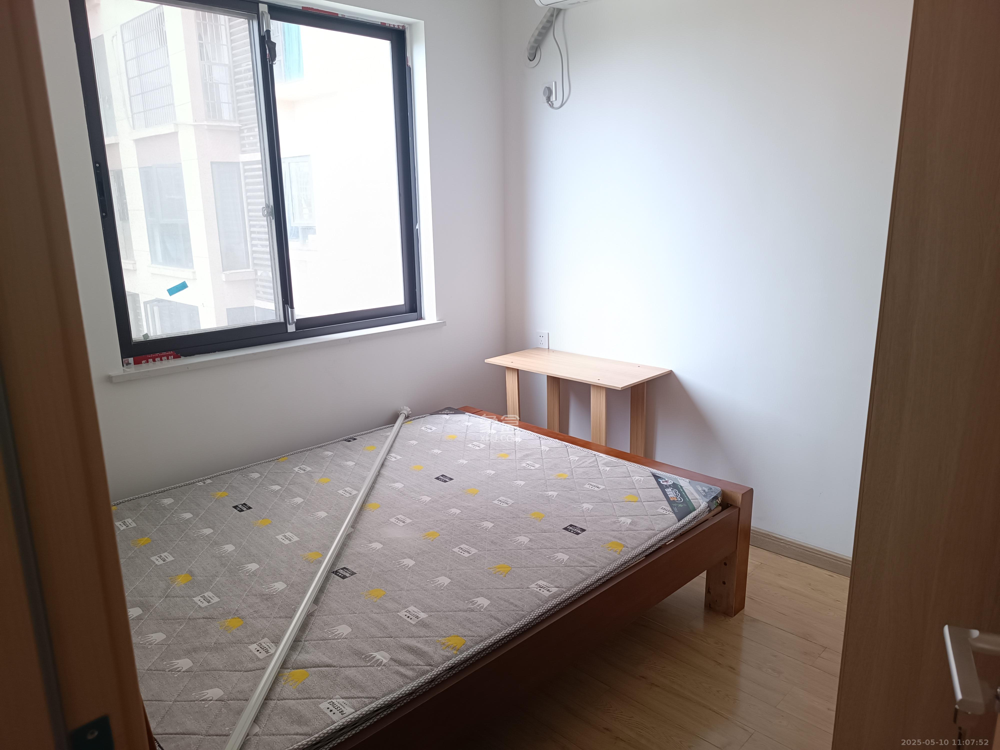 燕瓏新寓  2室2廳1衛(wèi)   2400.00元/月室內(nèi)圖