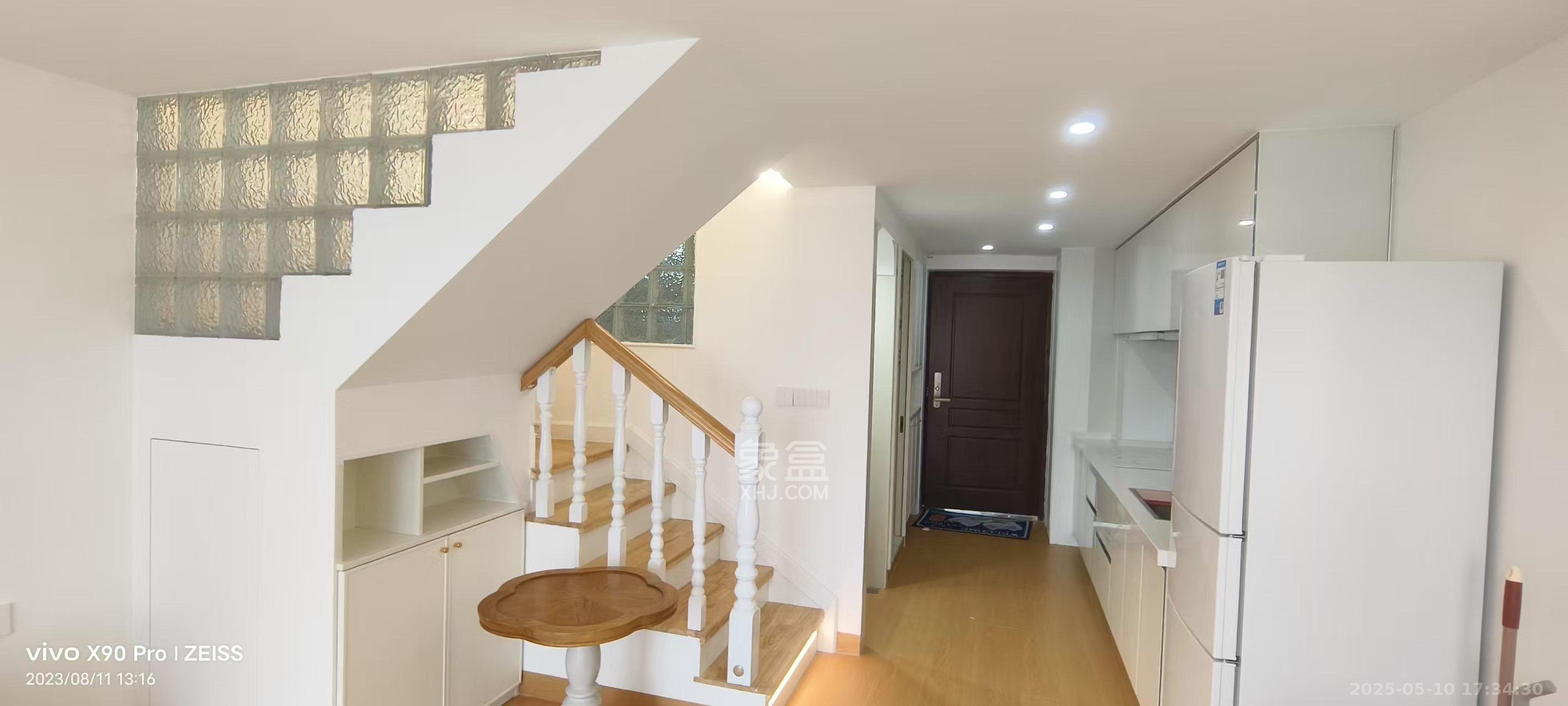 梅溪湖金茂湾 1室0厅0卫 2500.0元/月 梅溪湖金茂湾 1室0厅0卫 2500.0元/月室内图