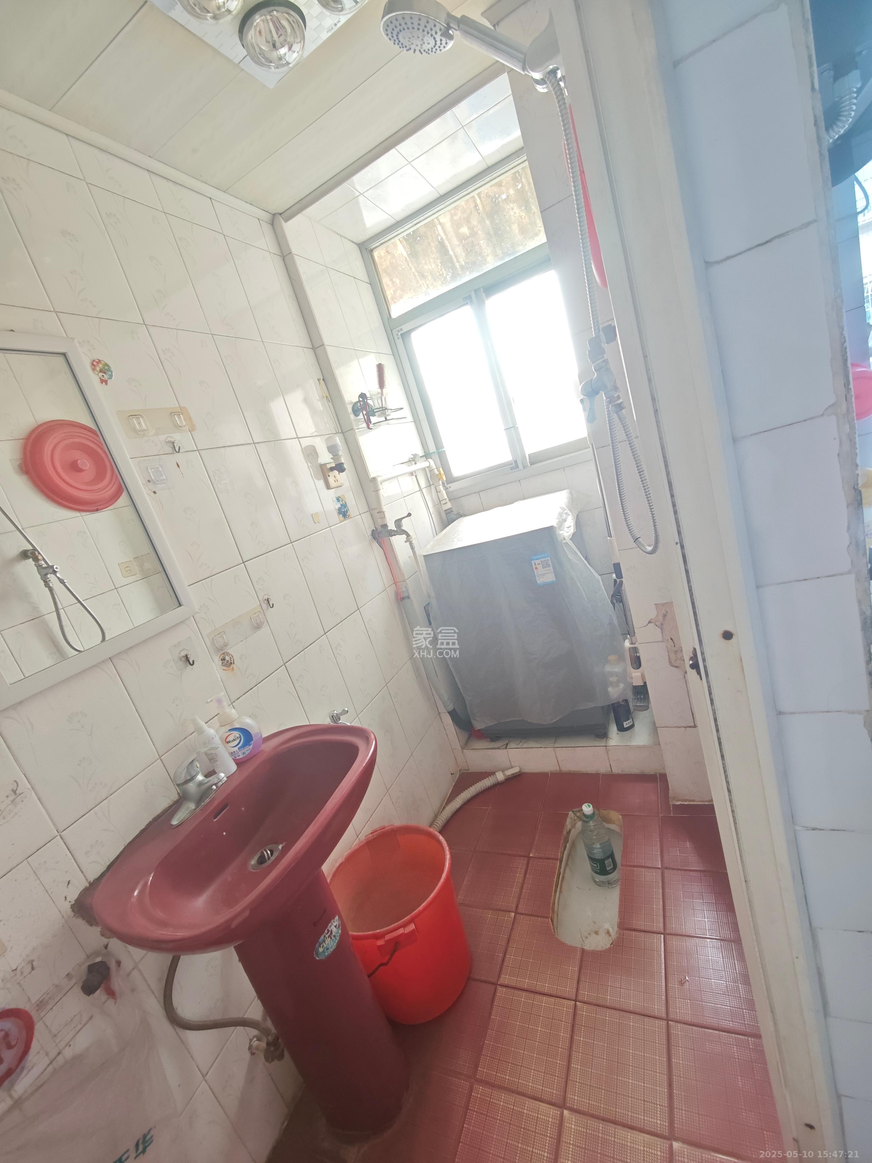 建湘新村  1室1厅1卫   1200.00元/月室内图