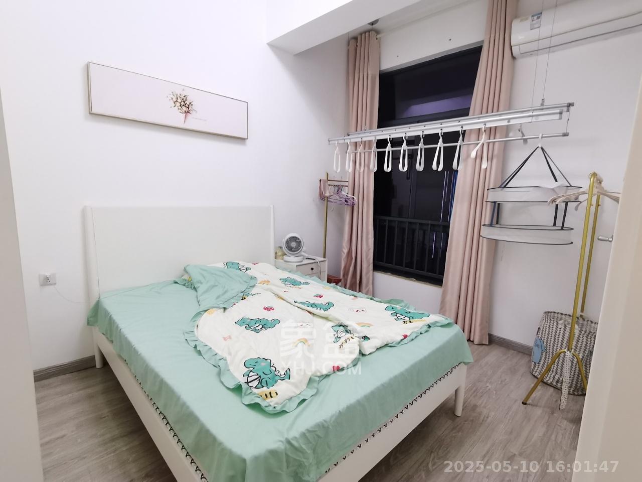 江南华府  1室1厅1卫   2100.00元/月室内图
