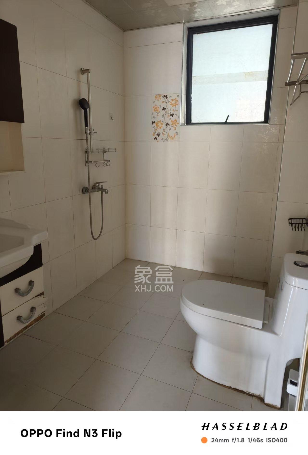 湘江世纪城达江苑 1室2厅1卫 1900.0元/月 湘江世纪城达江苑 1室2厅1卫 1900.0元/月室内图