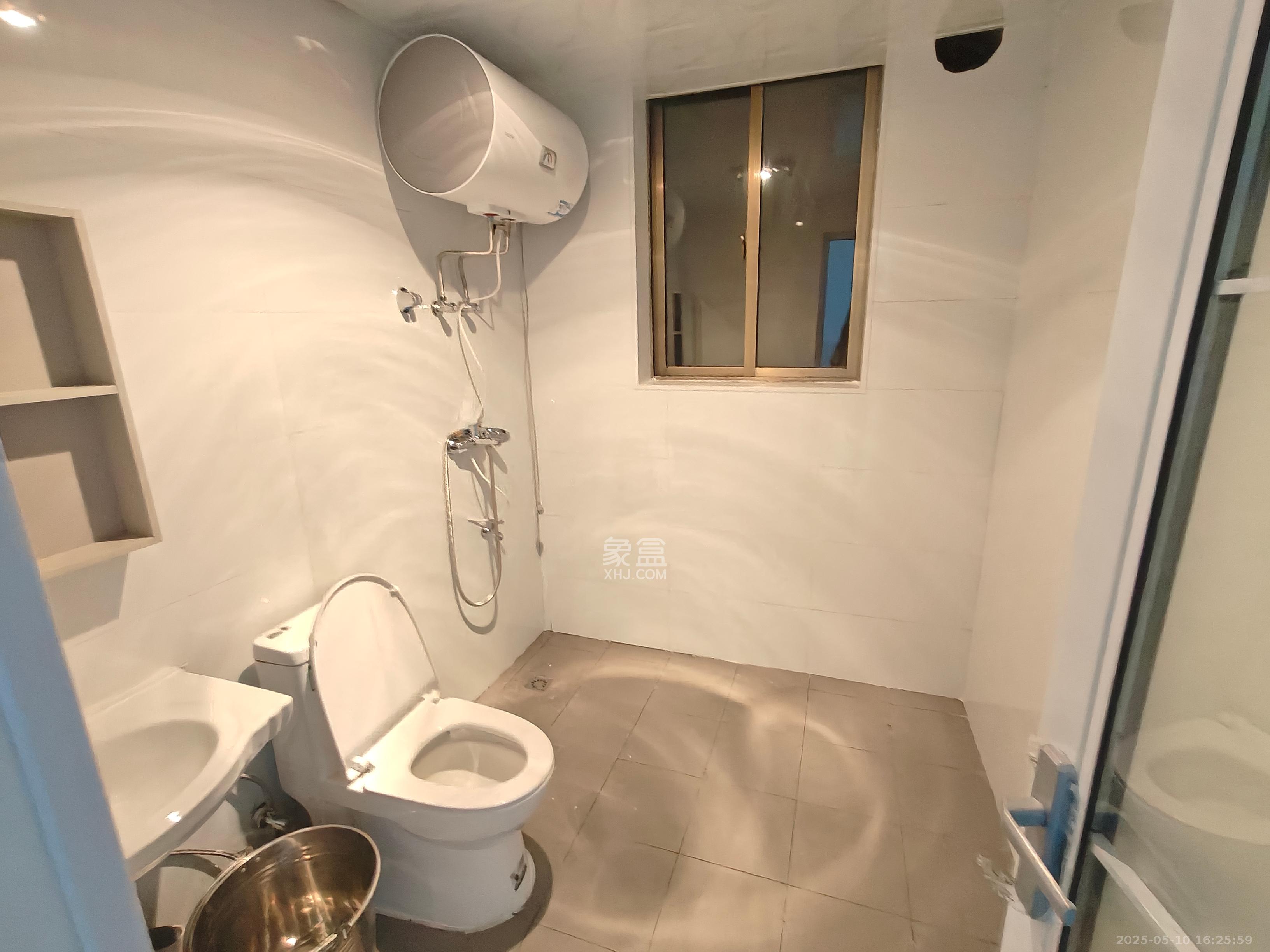 锦湘国际星城二期(锦雅苑) 2室1厅1卫 1800.0元/月 锦湘国际星城二期(锦雅苑) 2室1厅1卫 1800.0元/月室内图