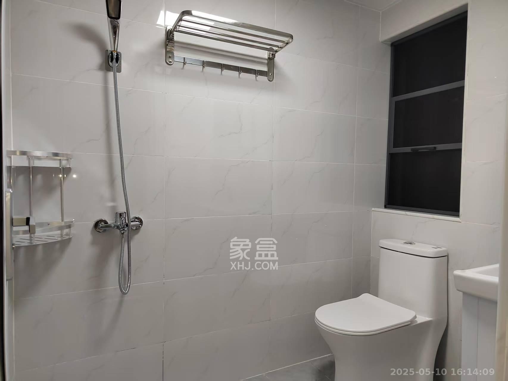 玛丽的花园(金色阳光家园) 3室2厅2卫 1900.0元/月 玛丽的花园(金色阳光家园) 3室2厅2卫 1900.0元/月室内图