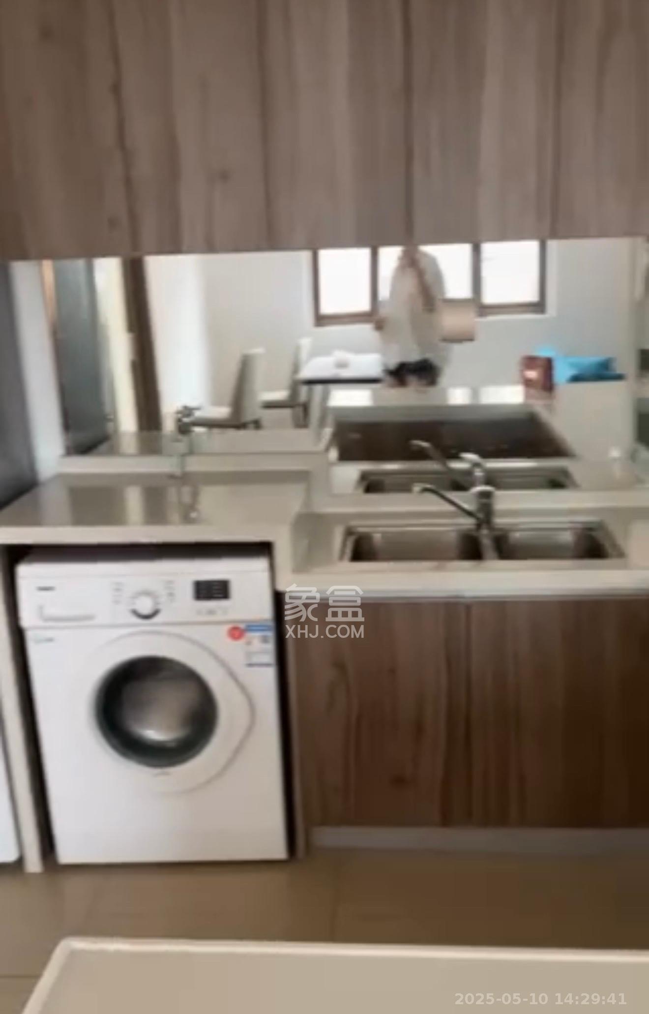 碧桂园星城首府  2室2厅1卫    2200.0元/月 碧桂园星城首府  2室2厅1卫    2200.0元/月室内图