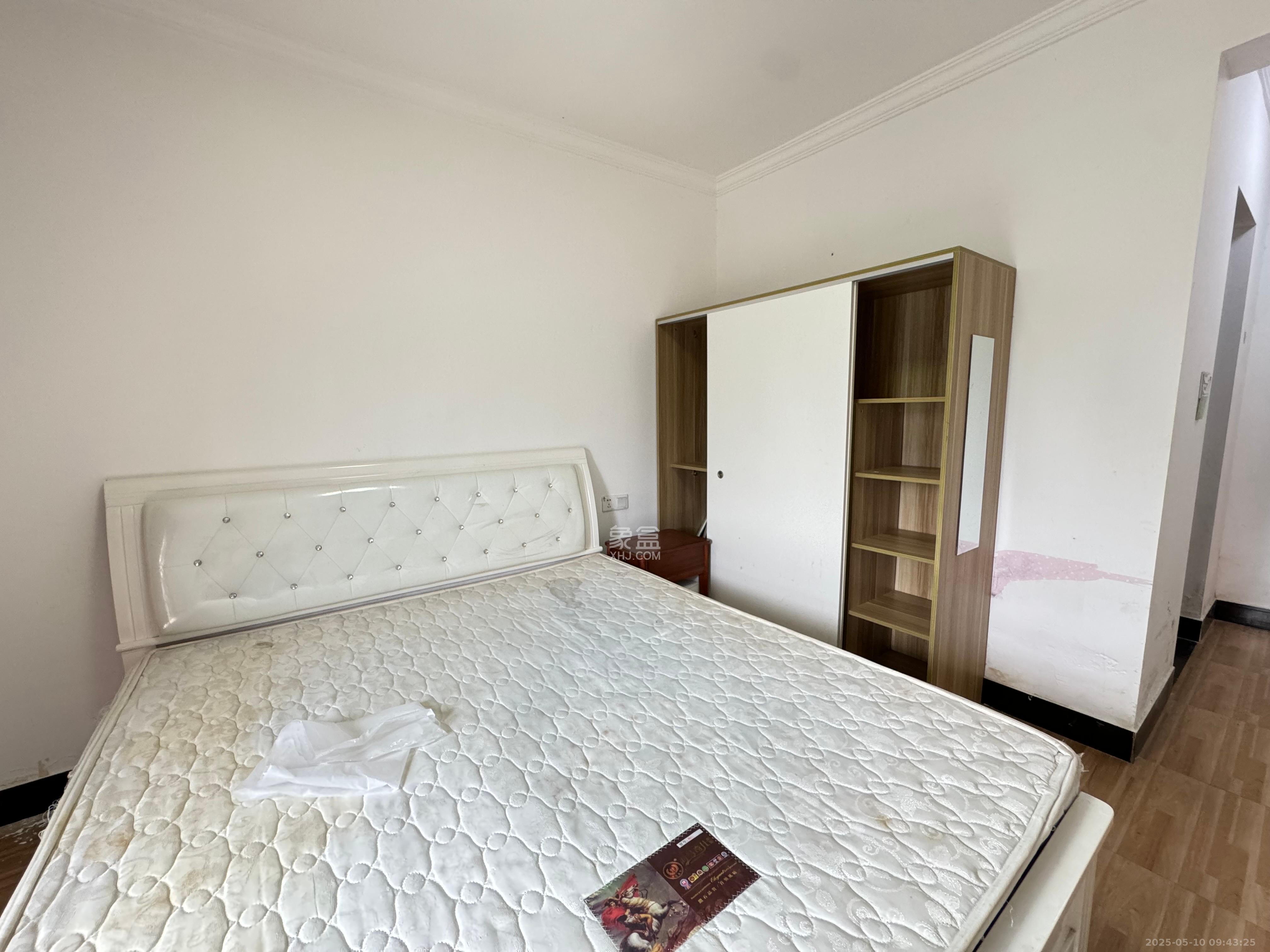 中欣楚天熙苑 4室2厅2卫 2550.0元/月 中欣楚天熙苑 4室2厅2卫 2550.0元/月室内图