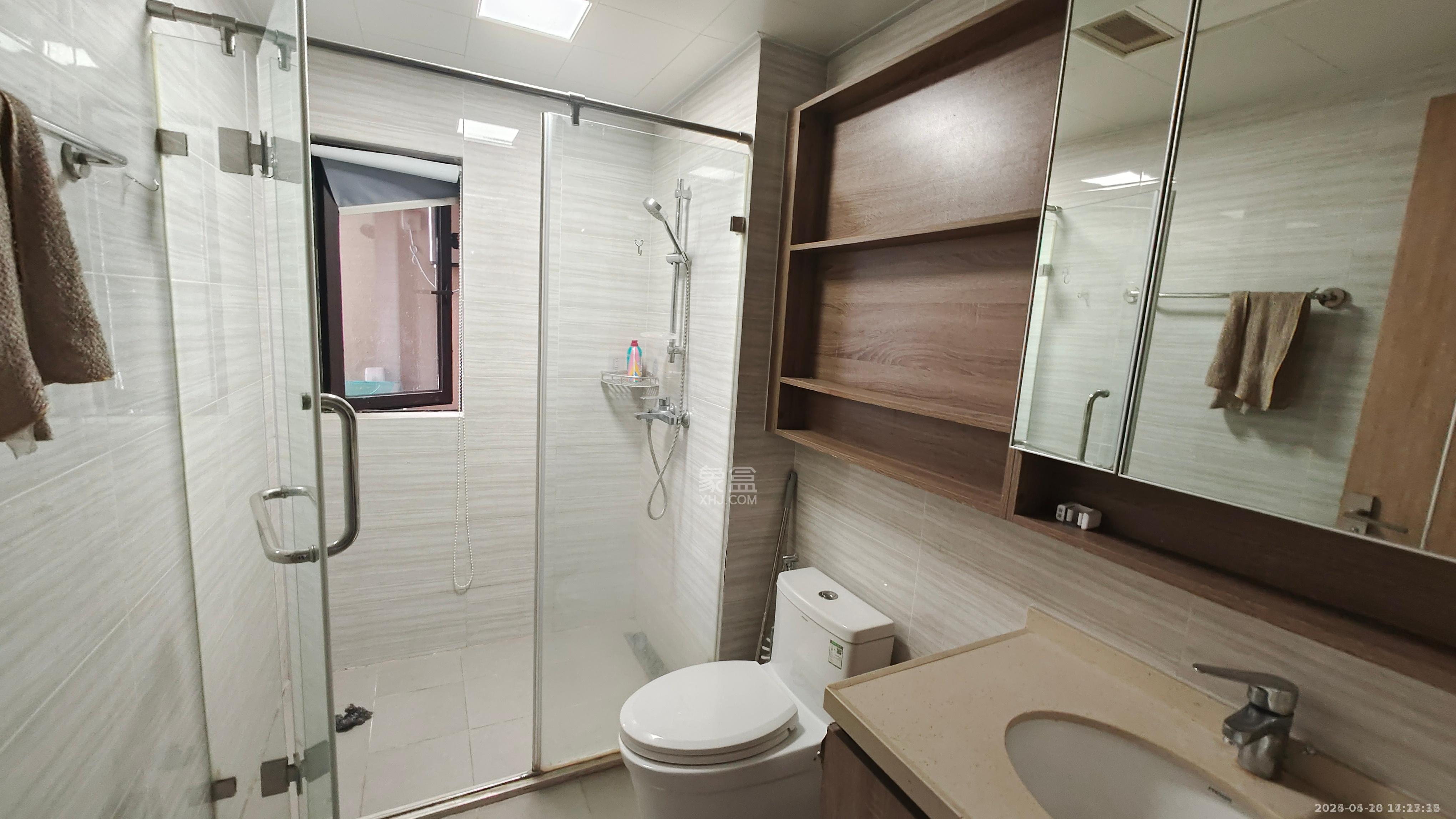 美的翰城  3室2厅2卫    2000.0元/月 美的翰城  3室2厅2卫    2000.0元/月室内图