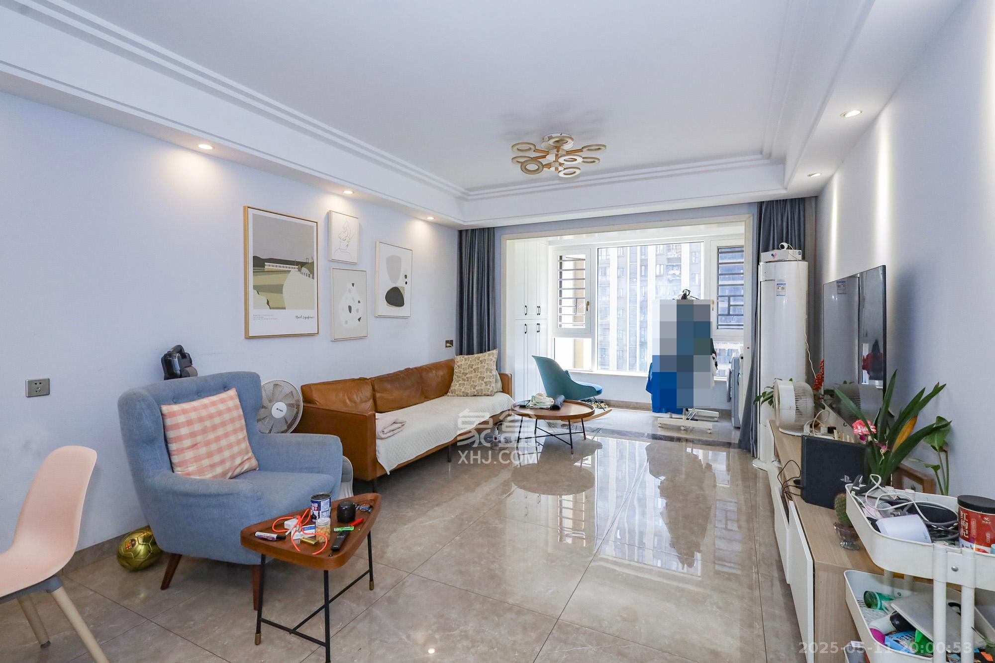 协信星澜汇  3室2厅2卫    138.0万 协信星澜汇  3室2厅2卫    138.0万客厅