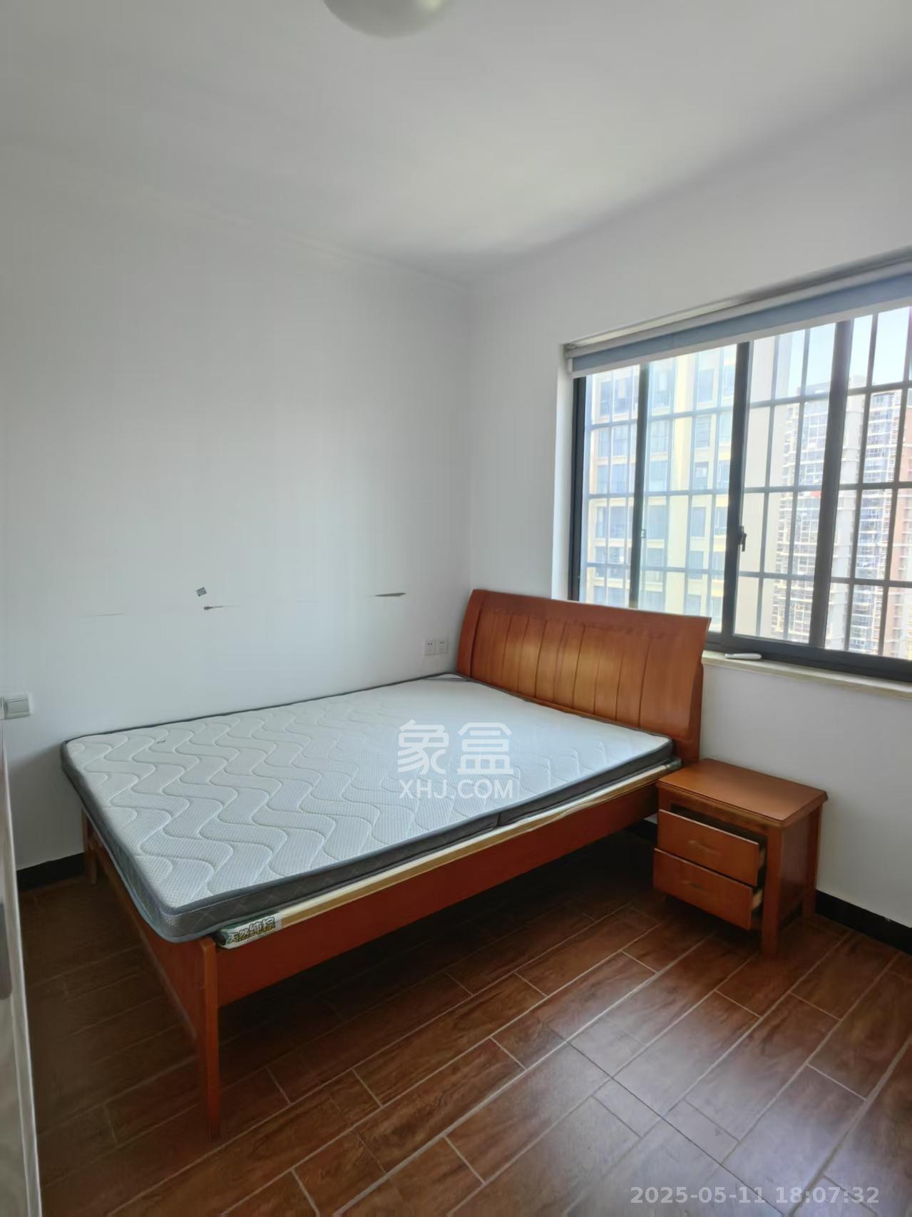 高盛华成 3室2厅1卫 2300.0元/月 高盛华成 3室2厅1卫 2300.0元/月室内图