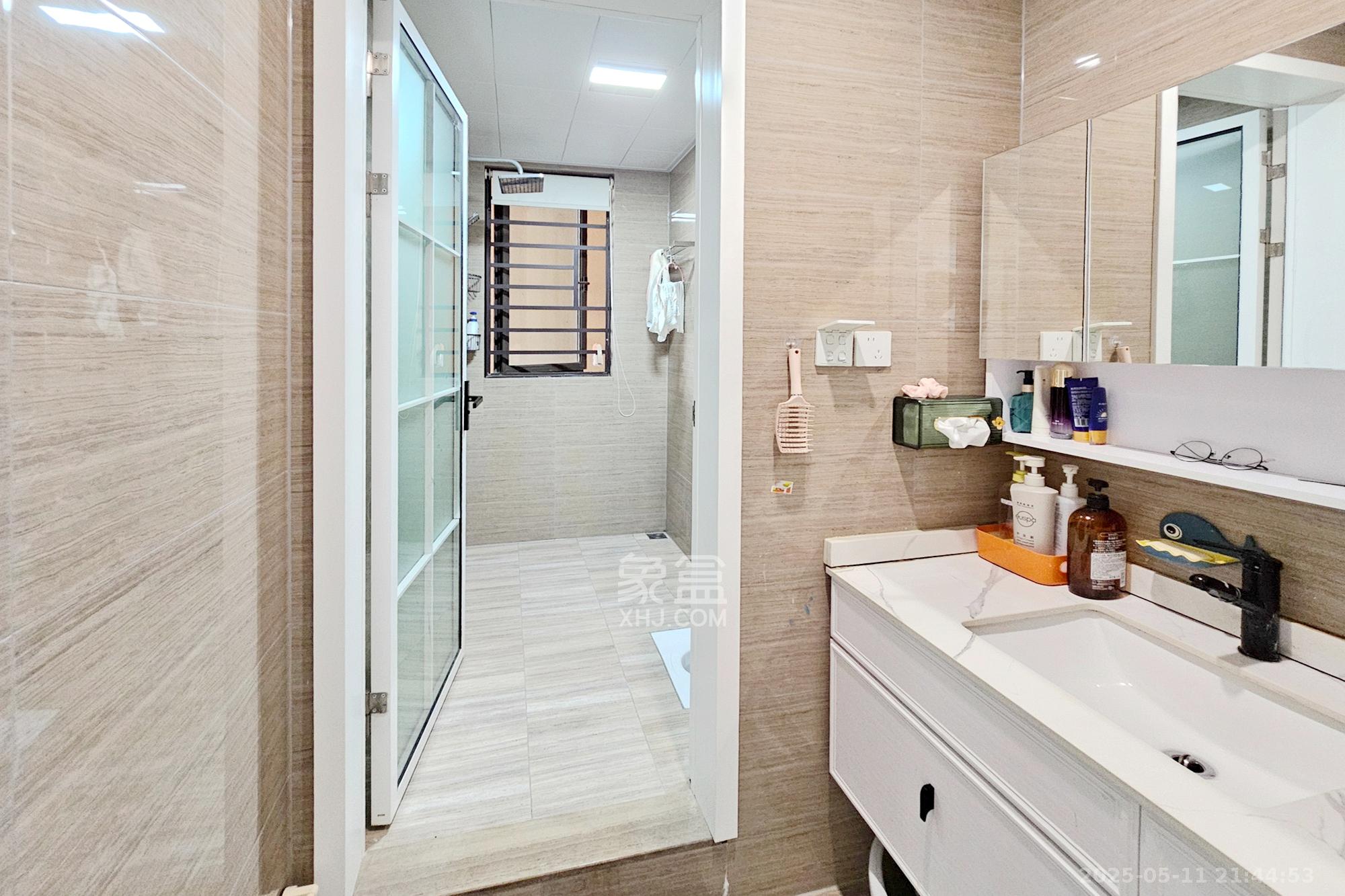 阳光城尚东湾青云苑  3室2厅2卫    112.8万卫生间