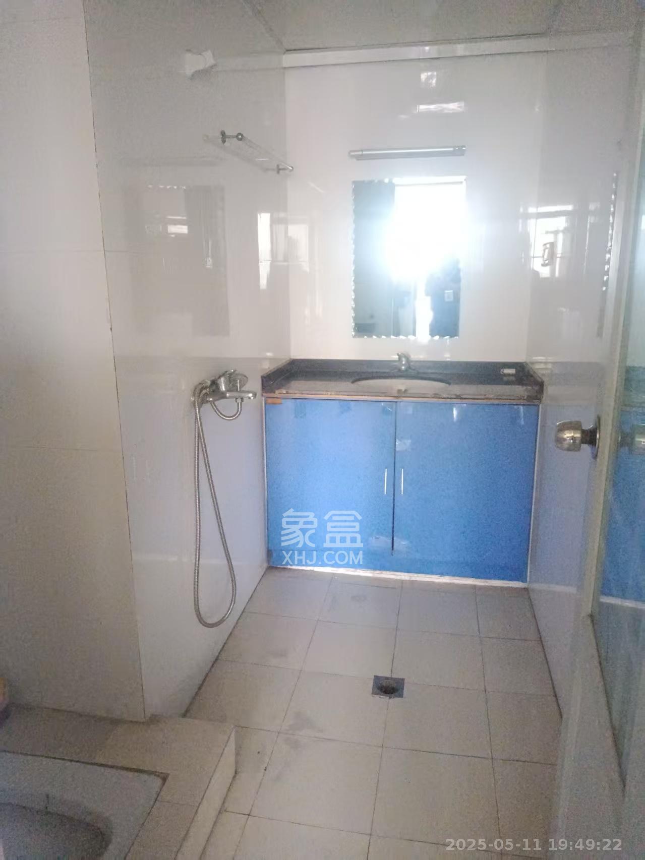 湘域中央  1室0厅0卫    1800.0元/月 湘域中央  1室0厅0卫    1800.0元/月室内图