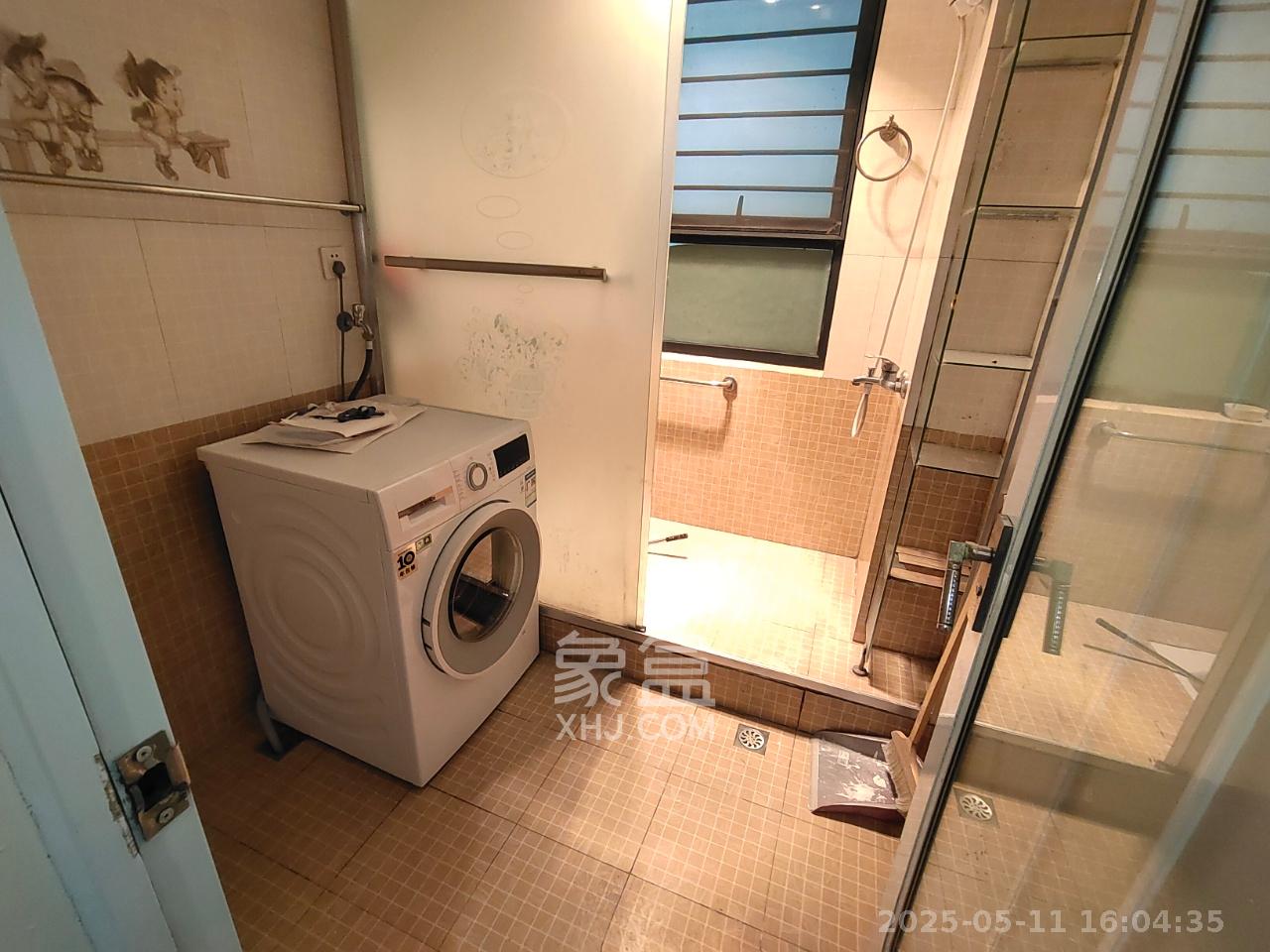 东方名苑臻嘉园  2室2厅1卫    60.0万客厅
