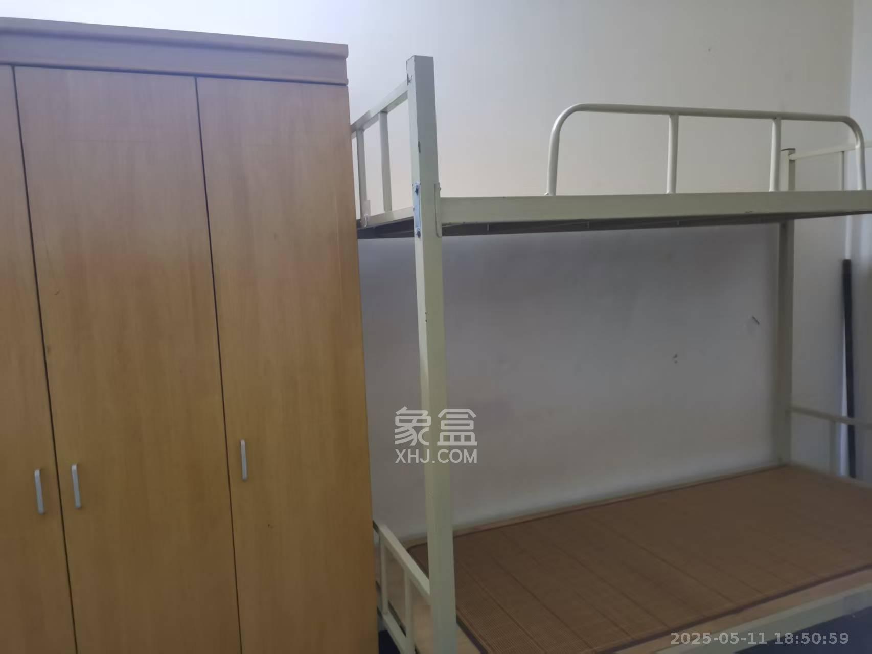 晓园宿舍（晓园路湘运小区）  3室2厅1卫   1700.00元/月室内图
