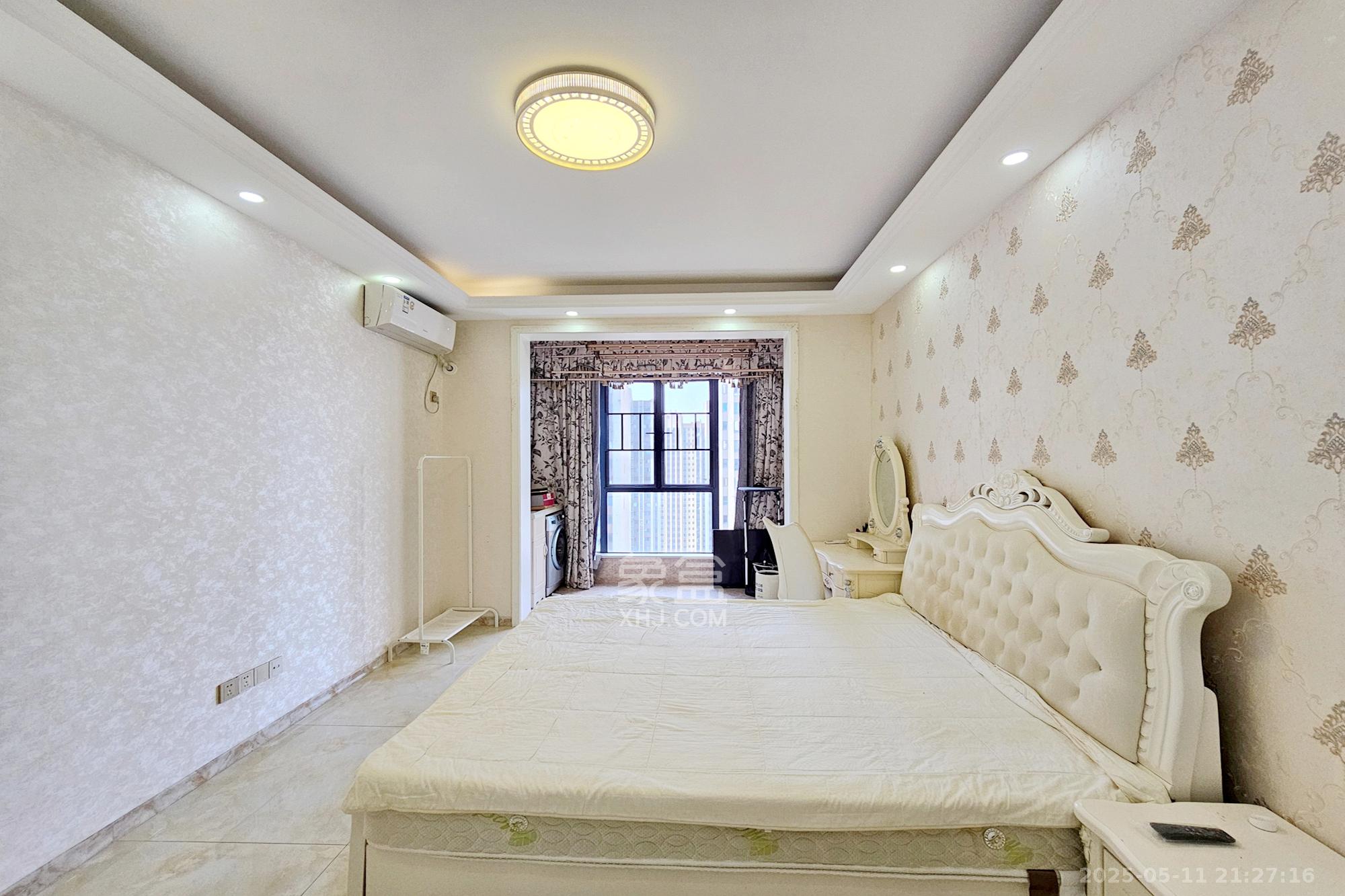 东城港 3室2厅2卫 125.0万 东城港 3室2厅2卫 125.0万卧室