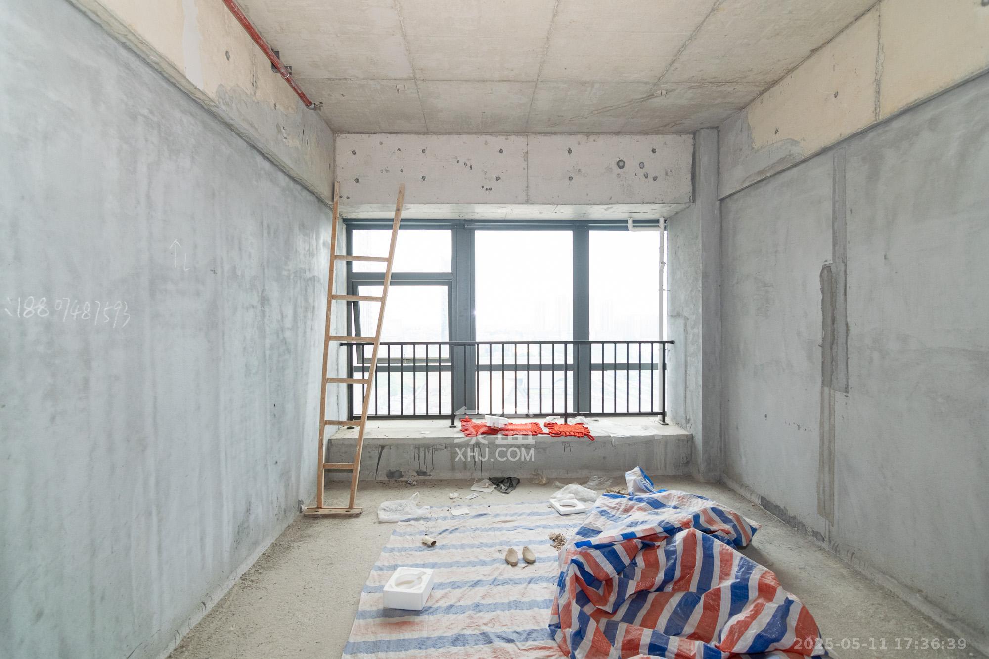 正荣财富中心 1室1厅1卫 18.0万 正荣财富中心 1室1厅1卫 18.0万卧室