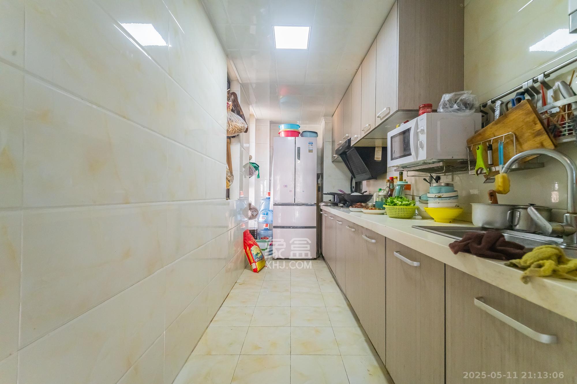 星湖湾一期高层  3室2厅1卫    68.0万 星湖湾一期高层  3室2厅1卫    68.0万厨房