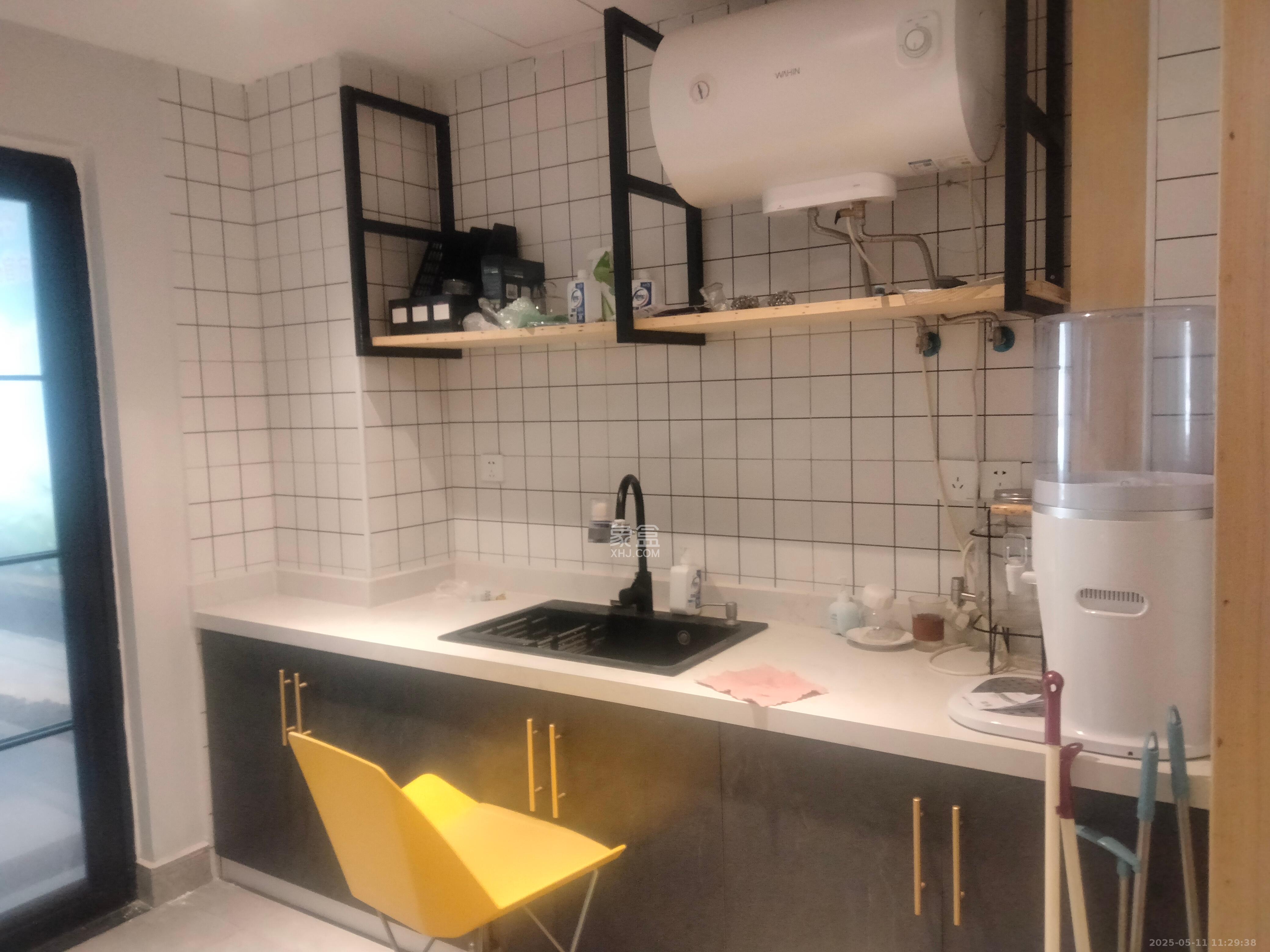 中建芙蓉嘉苑 1室1厅1卫 2000.0元/月 中建芙蓉嘉苑 1室1厅1卫 2000.0元/月室内图