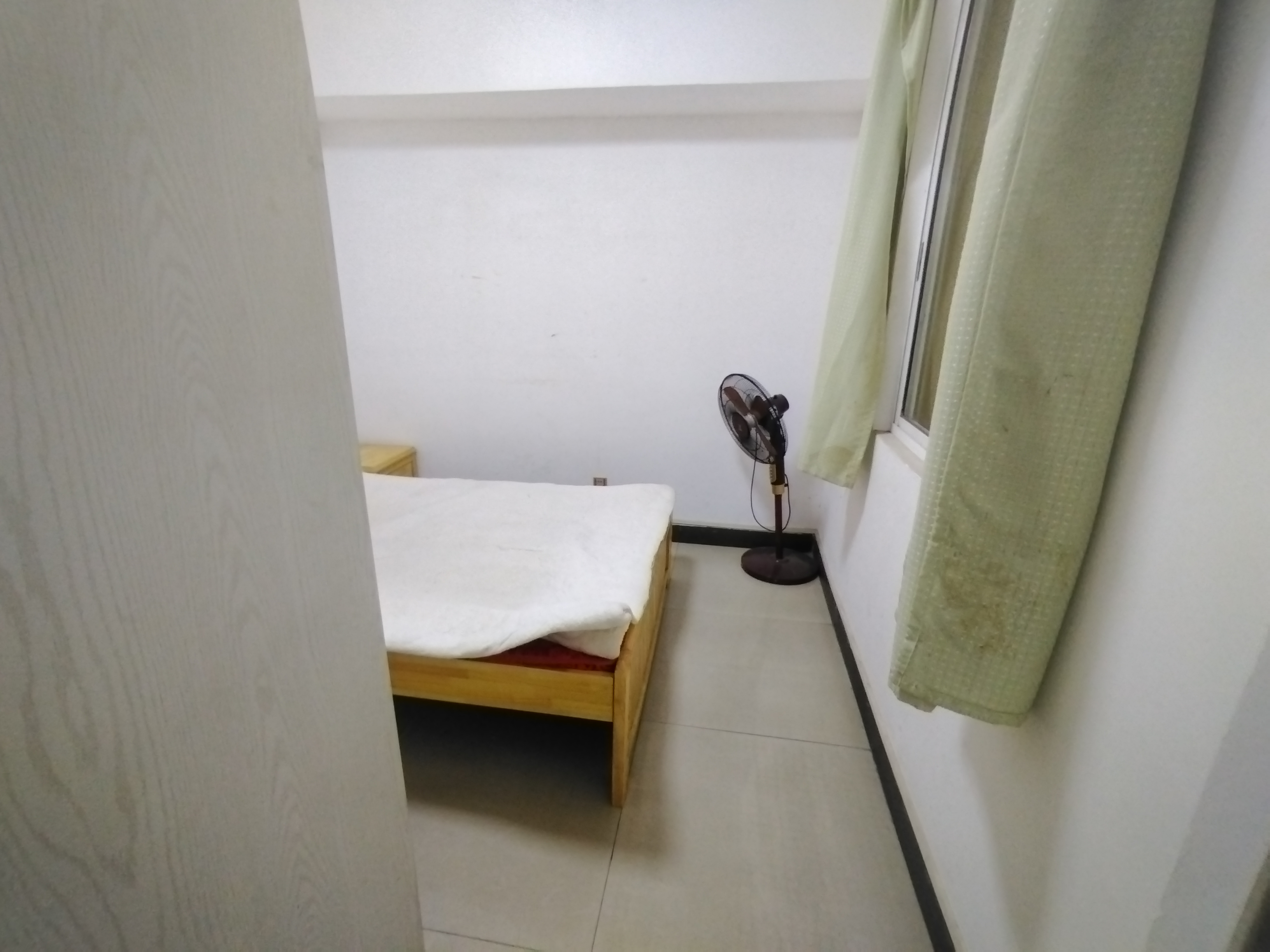 丁字街散盘 3室2厅1卫 800.0元/月 丁字街散盘 3室2厅1卫 800.0元/月户型图