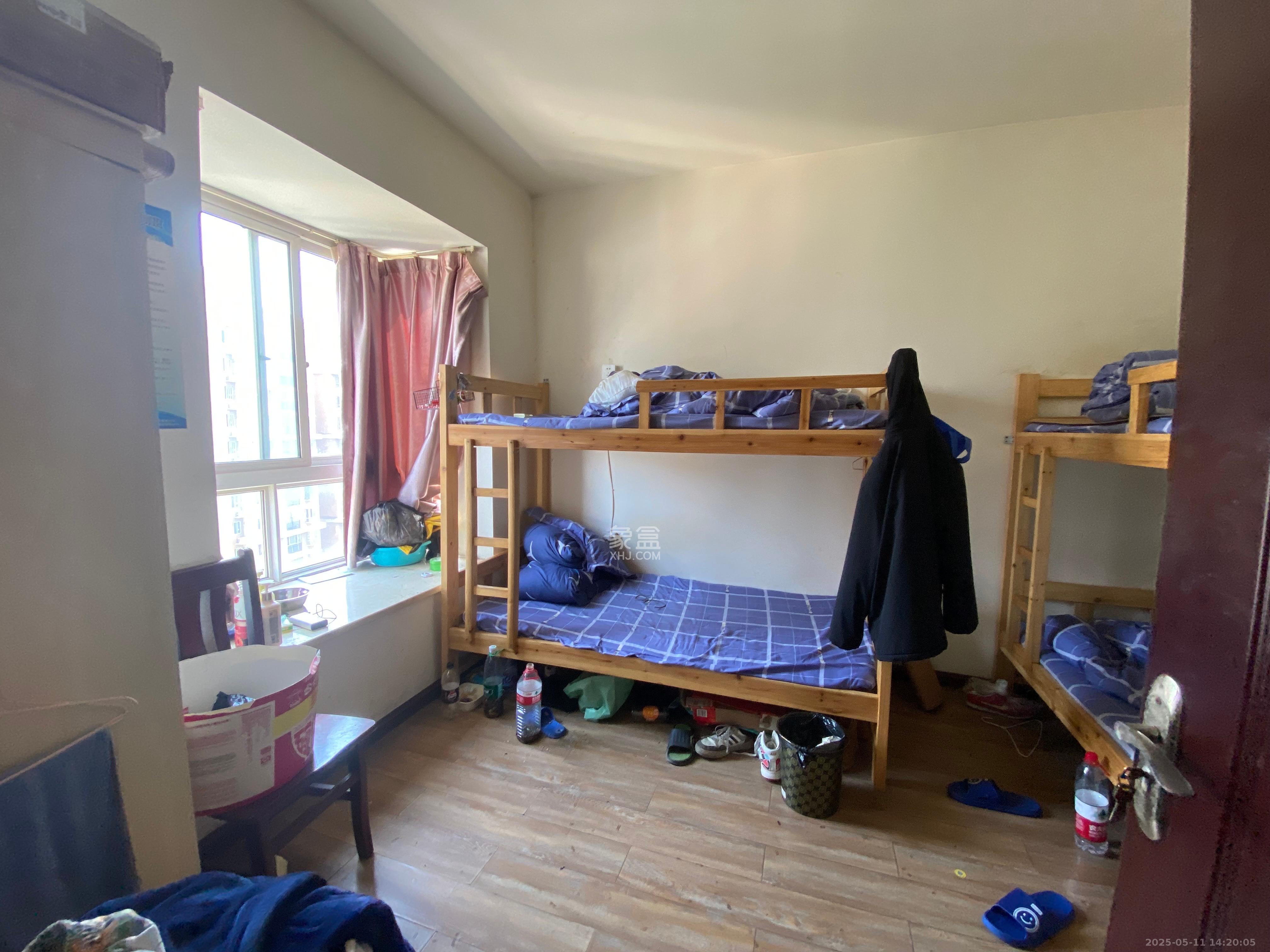 中房F联邦  3室2厅1卫    2300.0元/月 中房F联邦  3室2厅1卫    2300.0元/月室内图