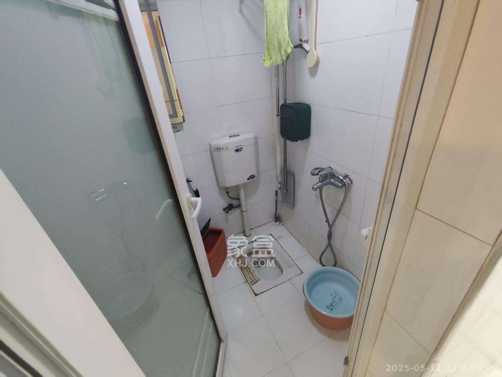 万象新天 2室2厅2卫 2500.0元/月 万象新天 2室2厅2卫 2500.0元/月室内图