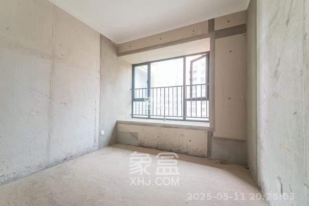 长房星昇公馆 5室2厅3卫 2500.0元/月 长房星昇公馆 5室2厅3卫 2500.0元/月室内图