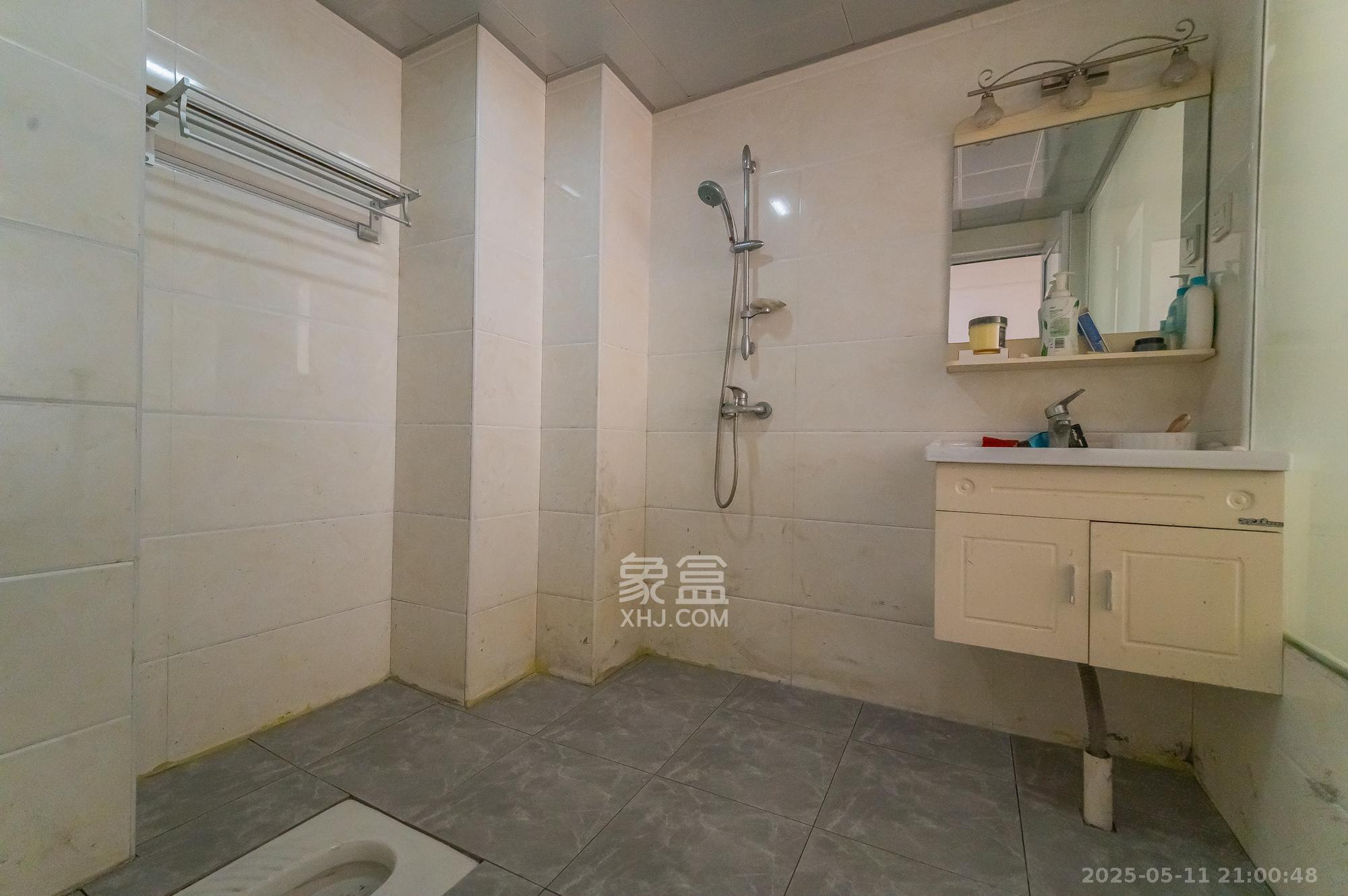 爱都(IDO)  1室1厅1卫    28.0万 爱都(IDO)  1室1厅1卫    28.0万卫生间