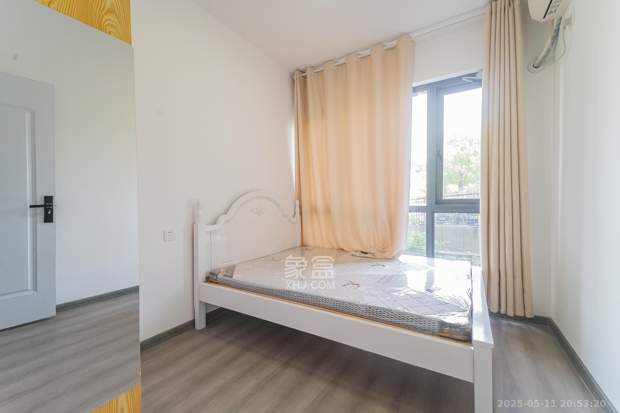 中建悦和城  3室2厅1卫    80.0万 中建悦和城  3室2厅1卫    80.0万卧室