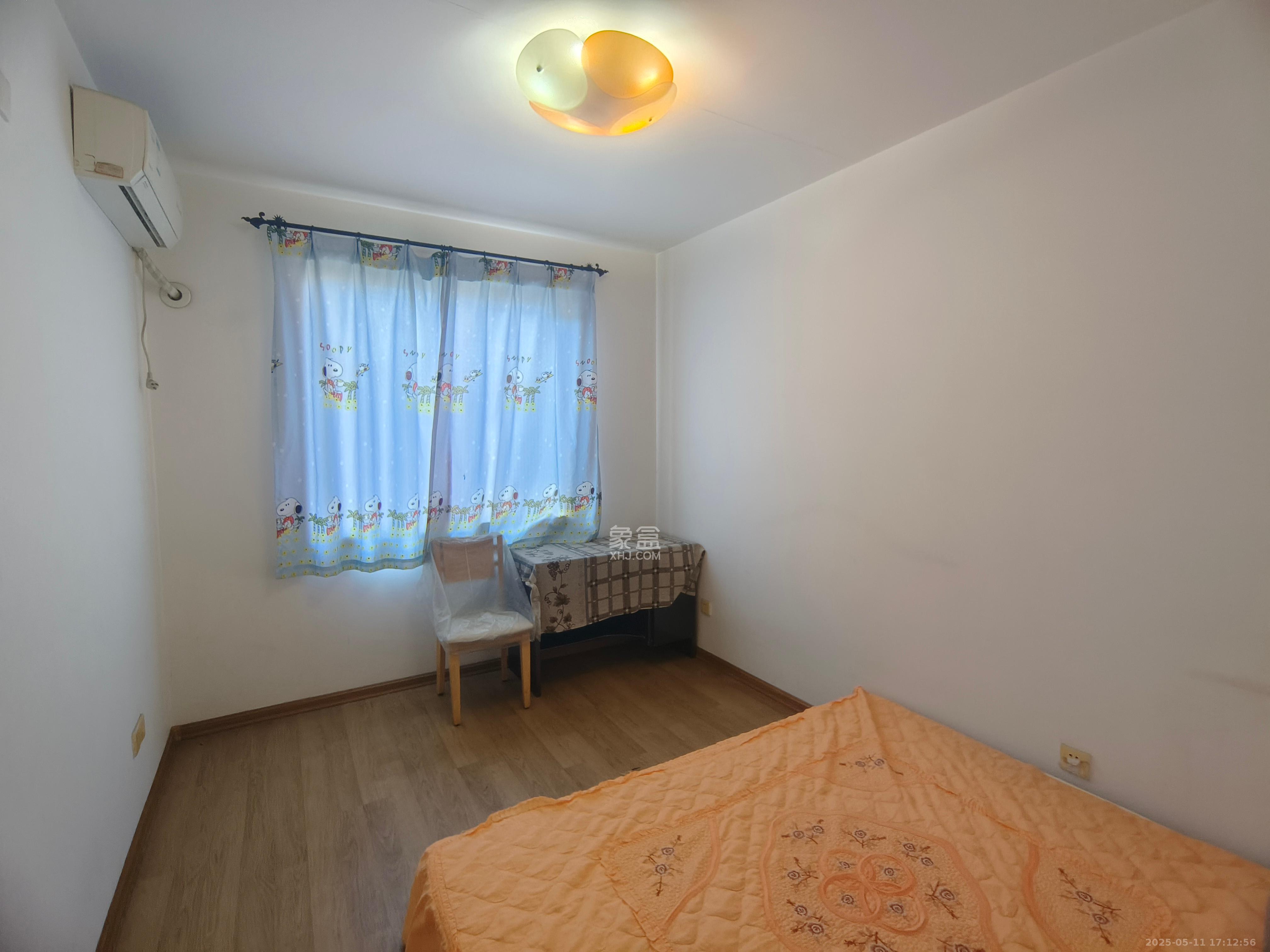 芙蓉苑 3室2厅1卫 2200.0元/月 芙蓉苑 3室2厅1卫 2200.0元/月室内图