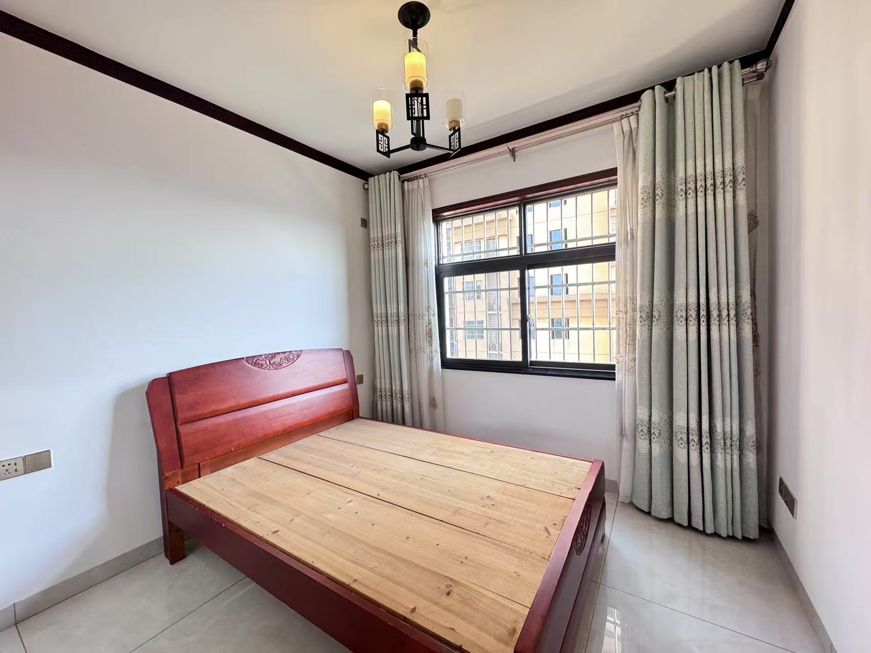 金路小区(杨柳村罗家冲) 4室2厅2卫 69.8万 金路小区(杨柳村罗家冲) 4室2厅2卫 69.8万室内图