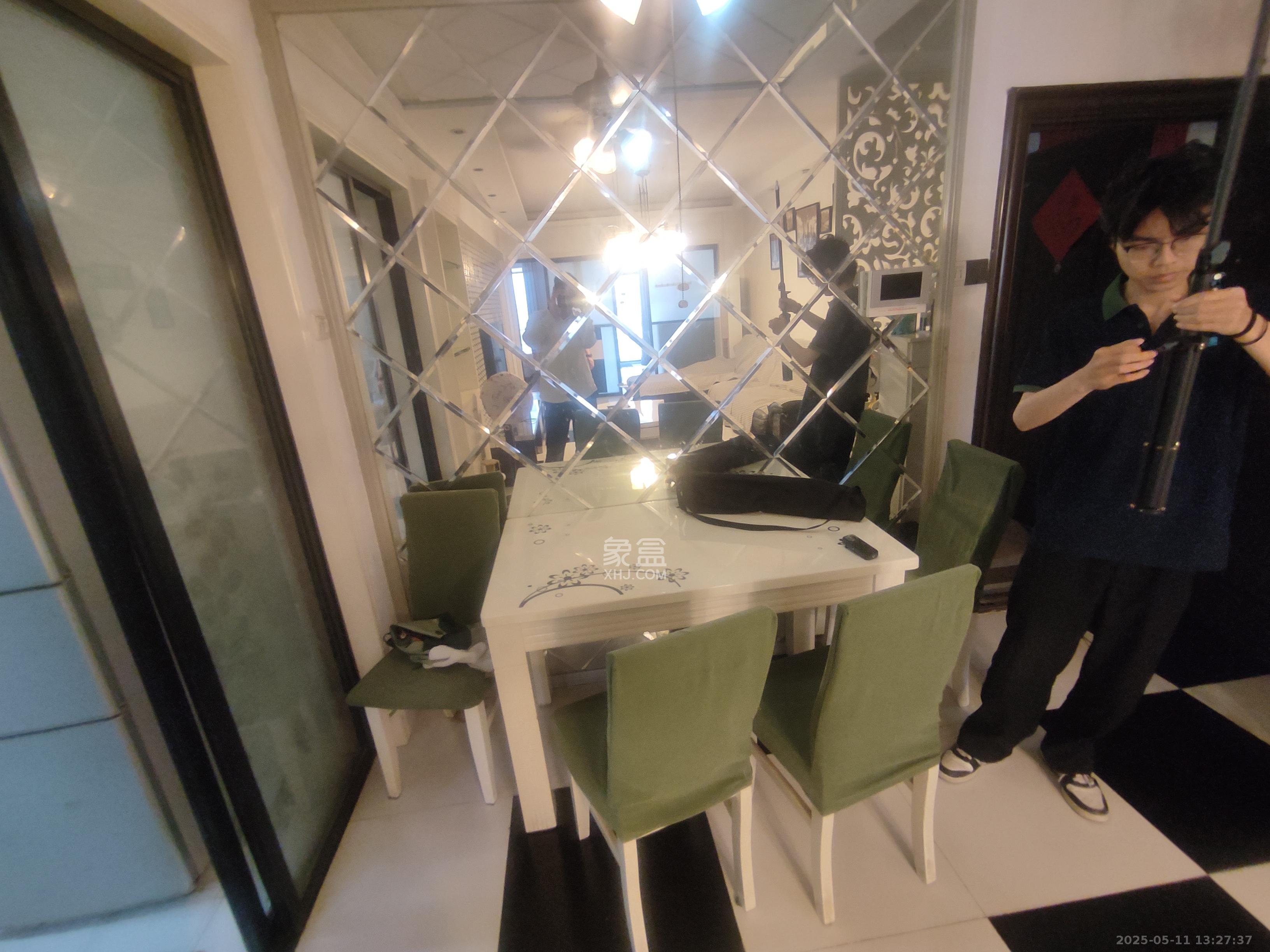 万象新天  2室2厅2卫   2800.00元/月室内图