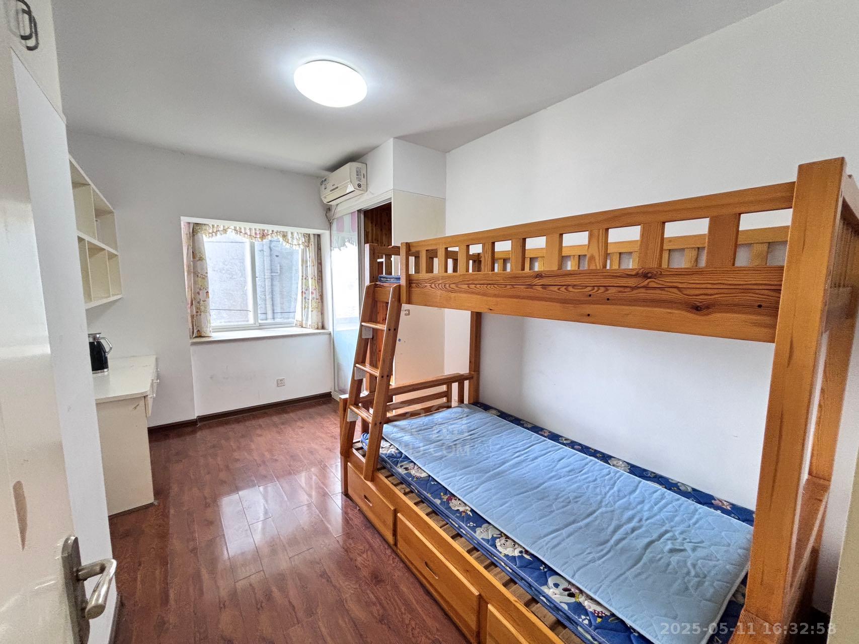 九天国际 3室2厅2卫 2500.0元/月 九天国际 3室2厅2卫 2500.0元/月室内图