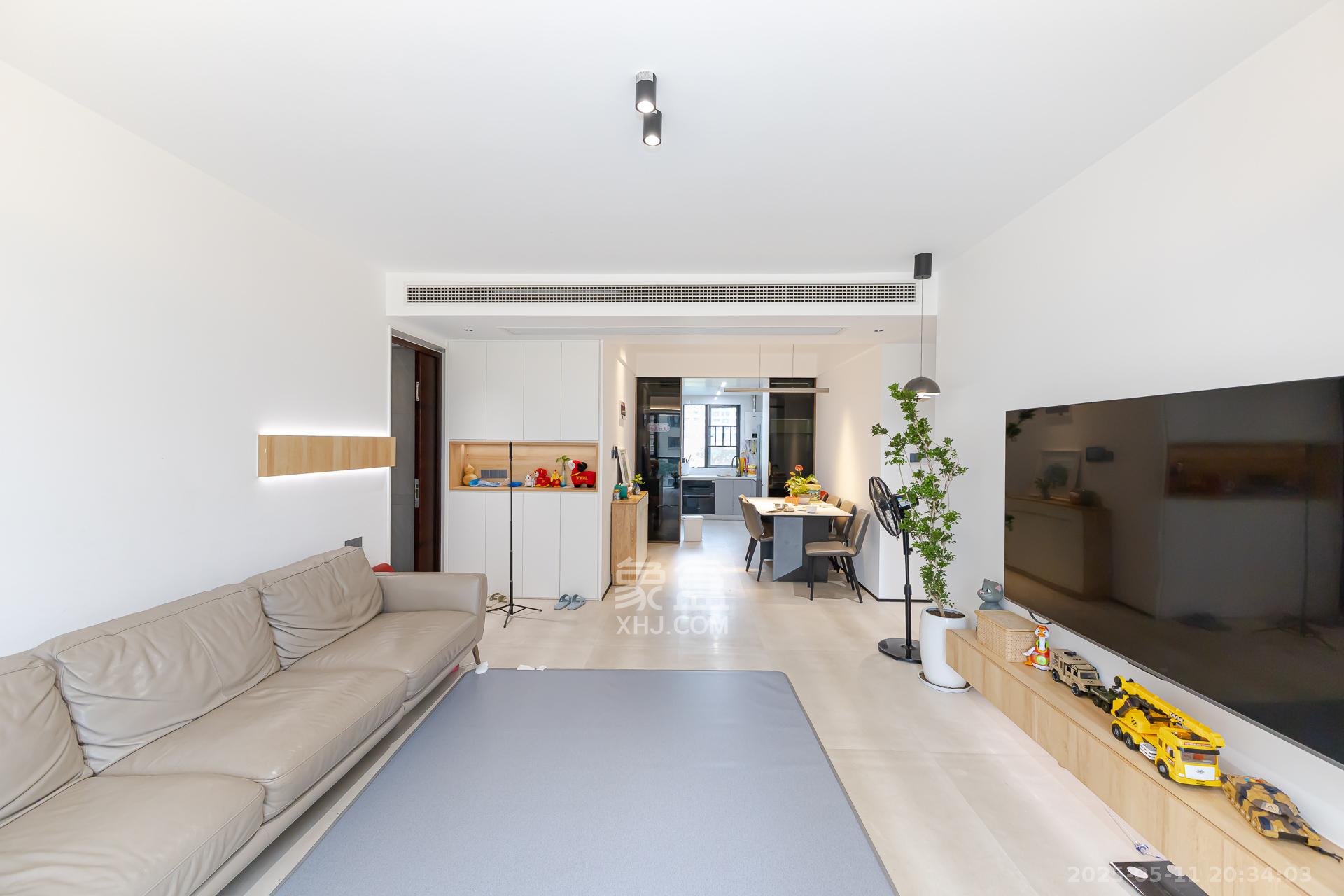 润和湘江天地D区 4室2厅2卫 169.0万 润和湘江天地D区 4室2厅2卫 169.0万客厅