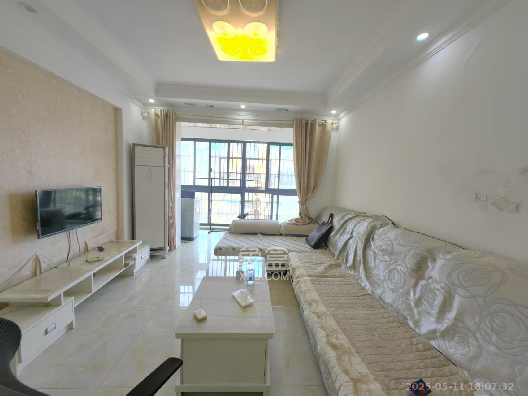 高盛华成 3室2厅1卫 2300.0元/月 高盛华成 3室2厅1卫 2300.0元/月室内图