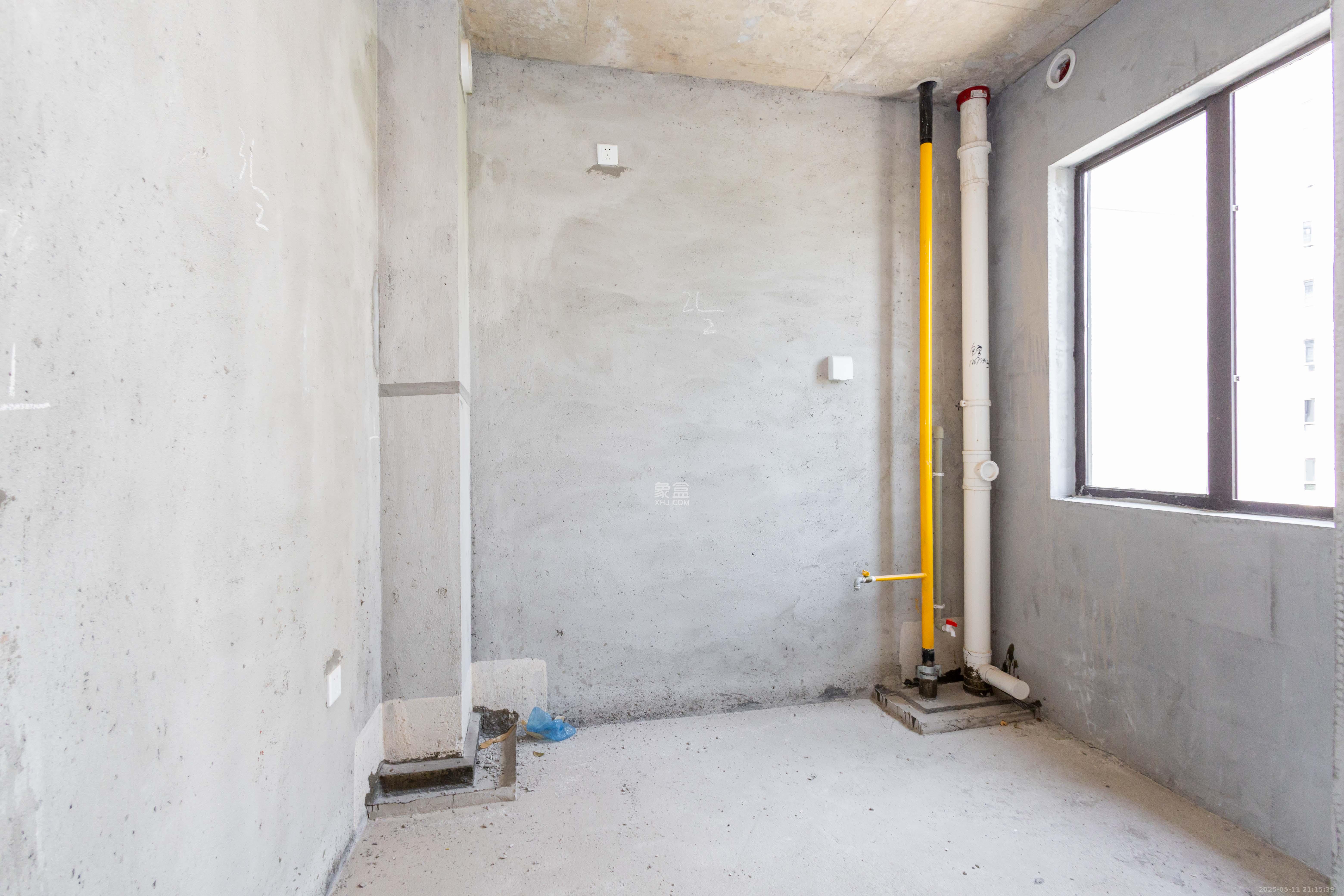 新城恒伟汇隽风华 4室2厅2卫 95.0万 新城恒伟汇隽风华 4室2厅2卫 95.0万厨房