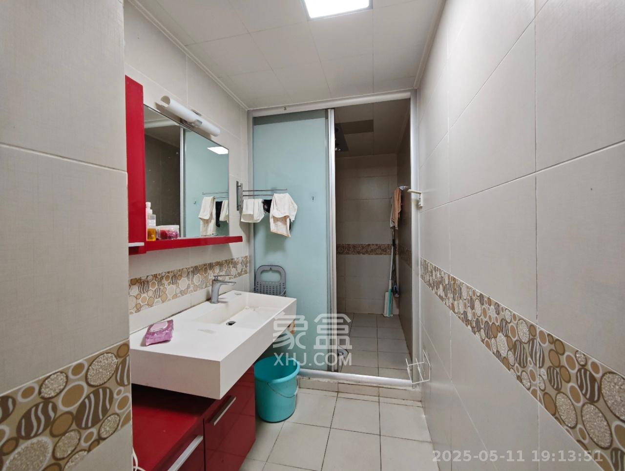 阳光100二期  1室0厅0卫    3500.0元/月室内图