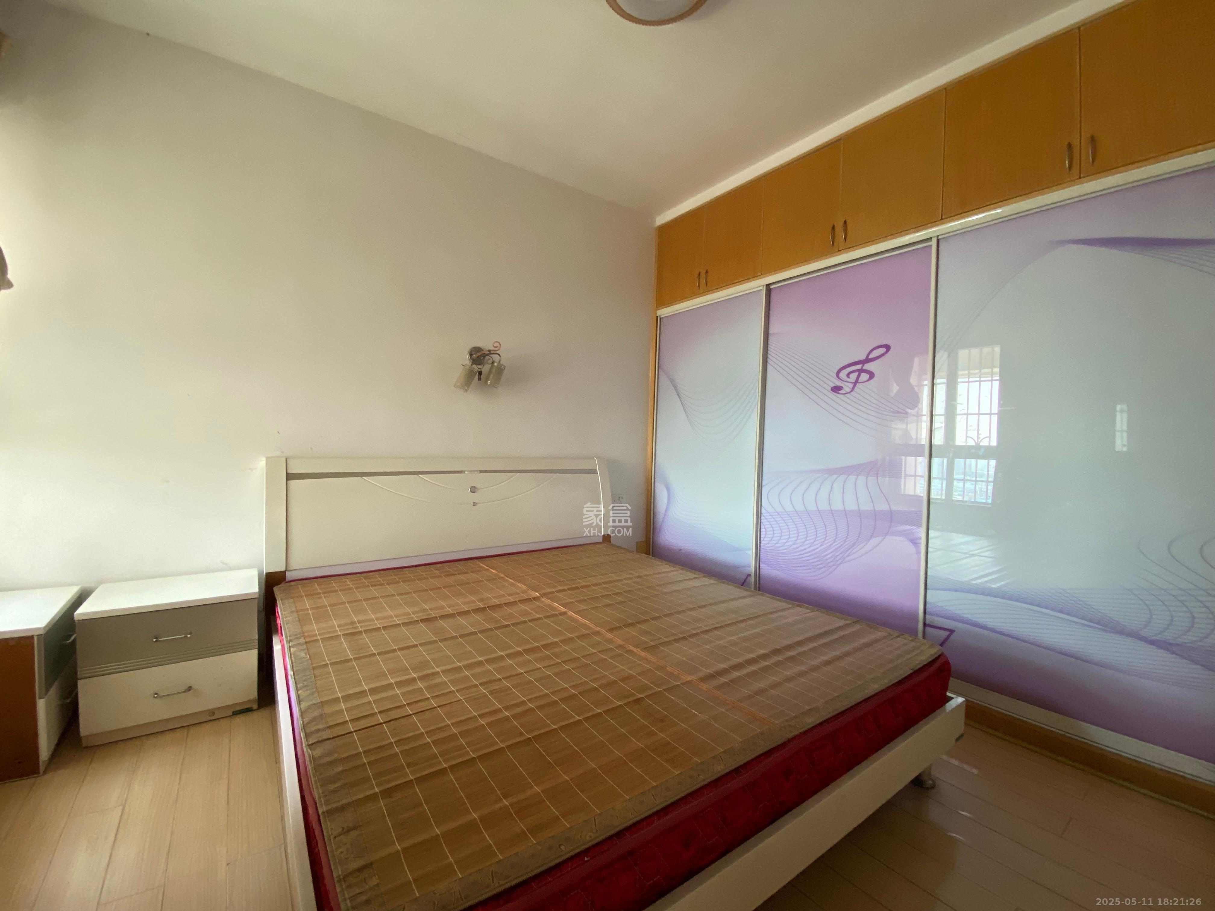 未来现代城  2室2厅1卫    1700.0元/月室内图