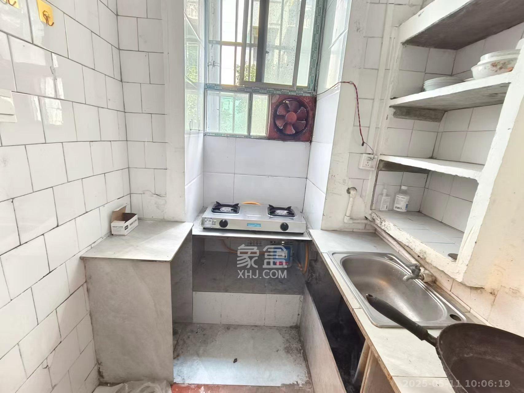 建湘新村  1室1厅1卫   1000.00元/月室内图
