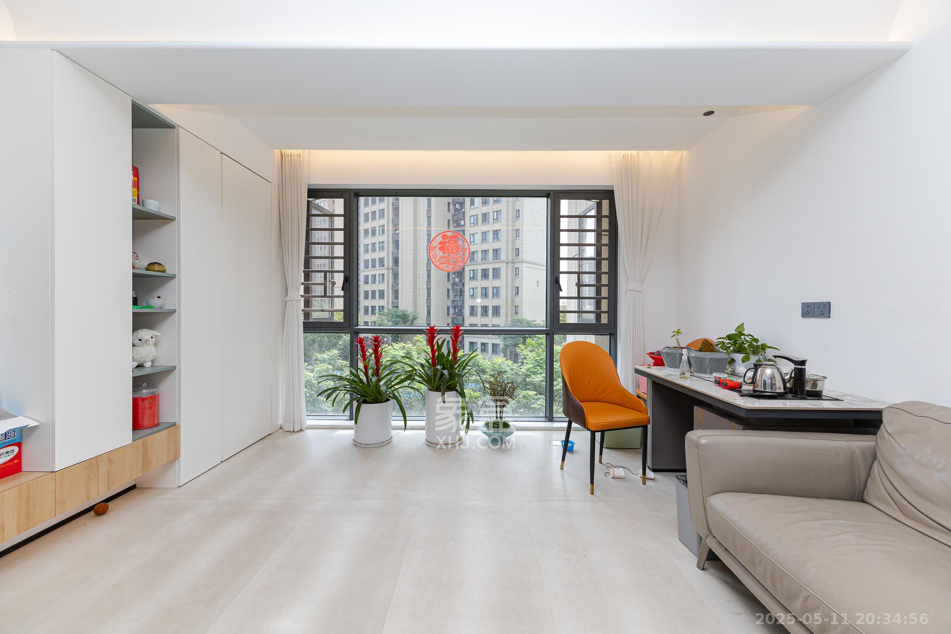 润和湘江天地D区 4室2厅2卫 169.0万 润和湘江天地D区 4室2厅2卫 169.0万阳台