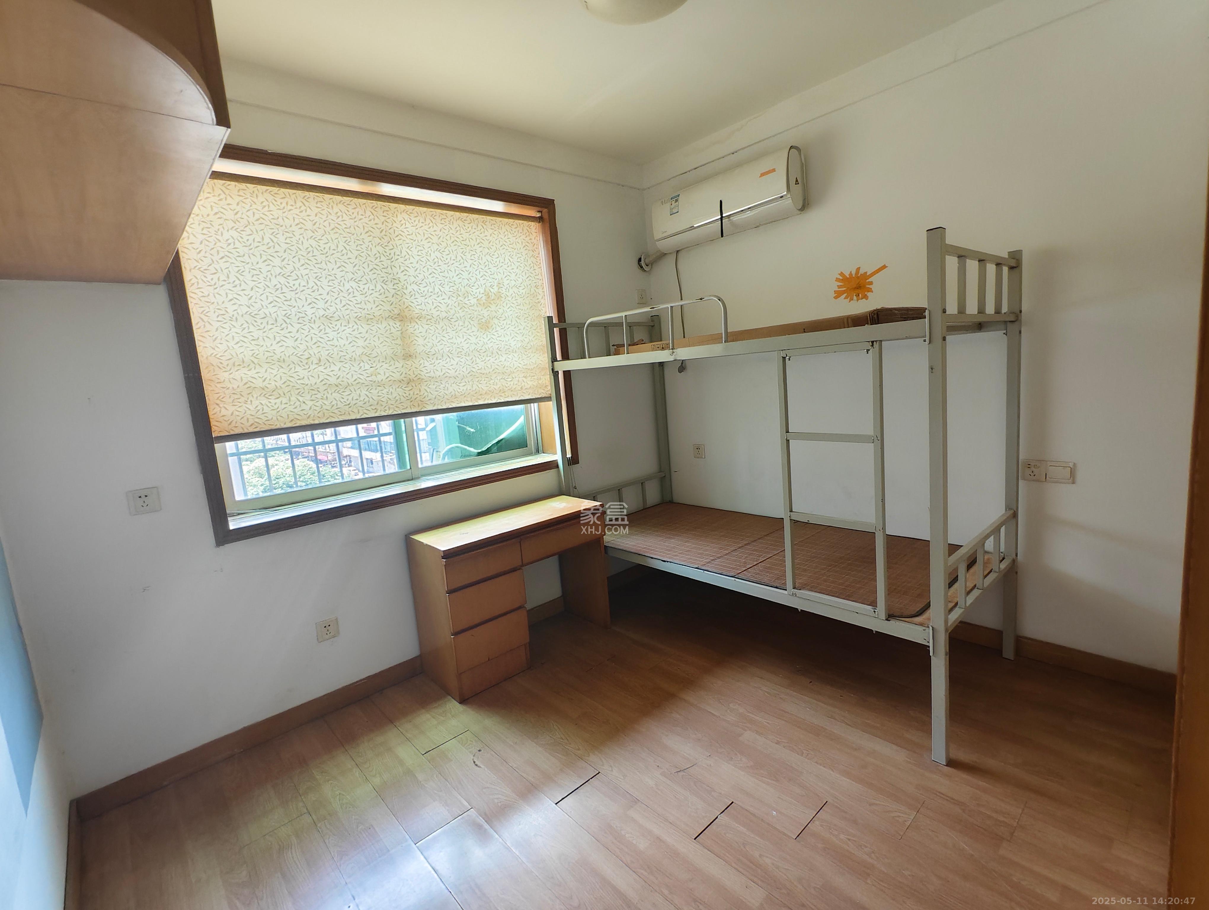 竹韵商居  5室2厅2卫   3500.00元/月室内图