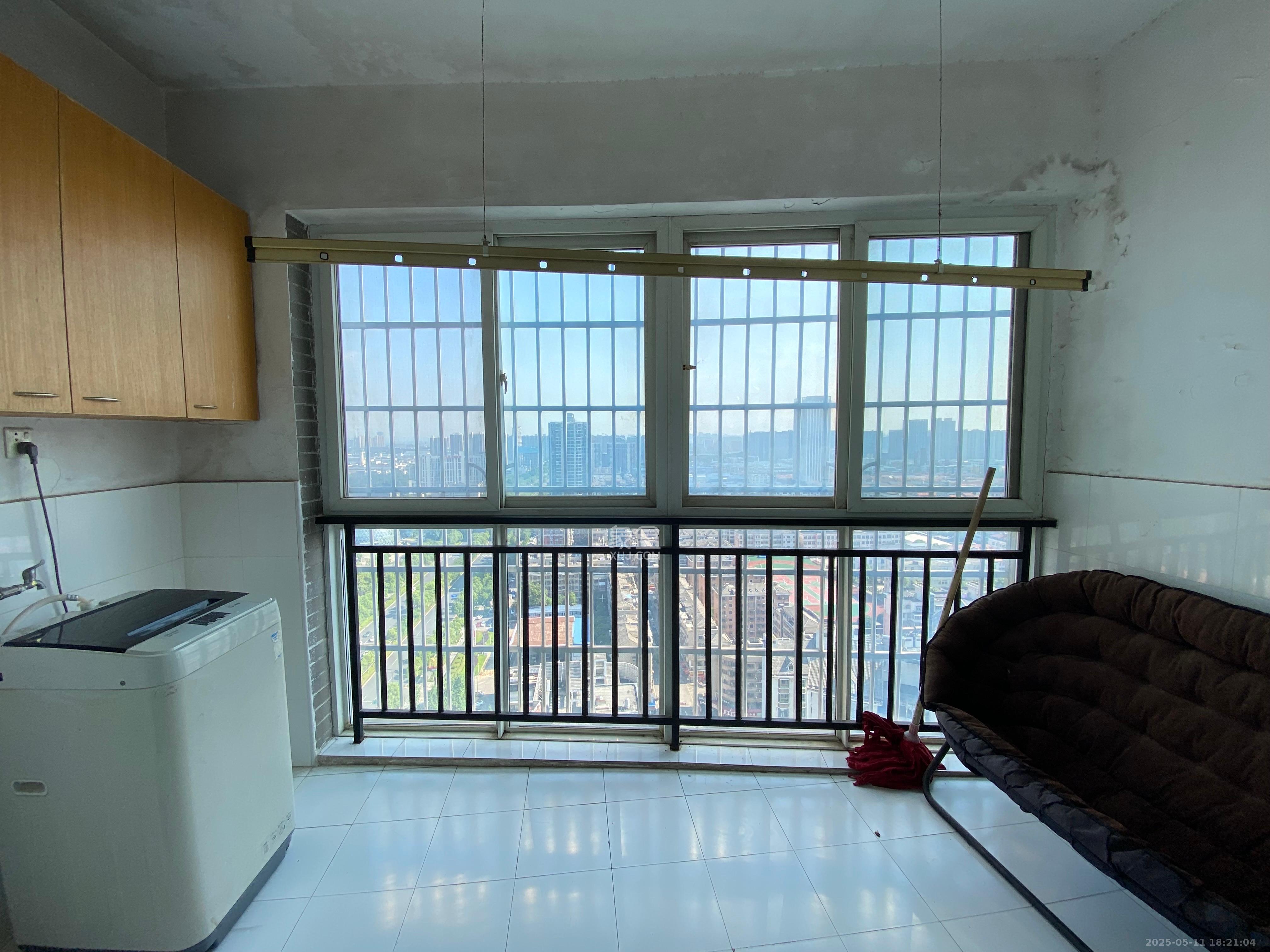 未来现代城 2室2厅1卫 1700.0元/月 未来现代城 2室2厅1卫 1700.0元/月室内图