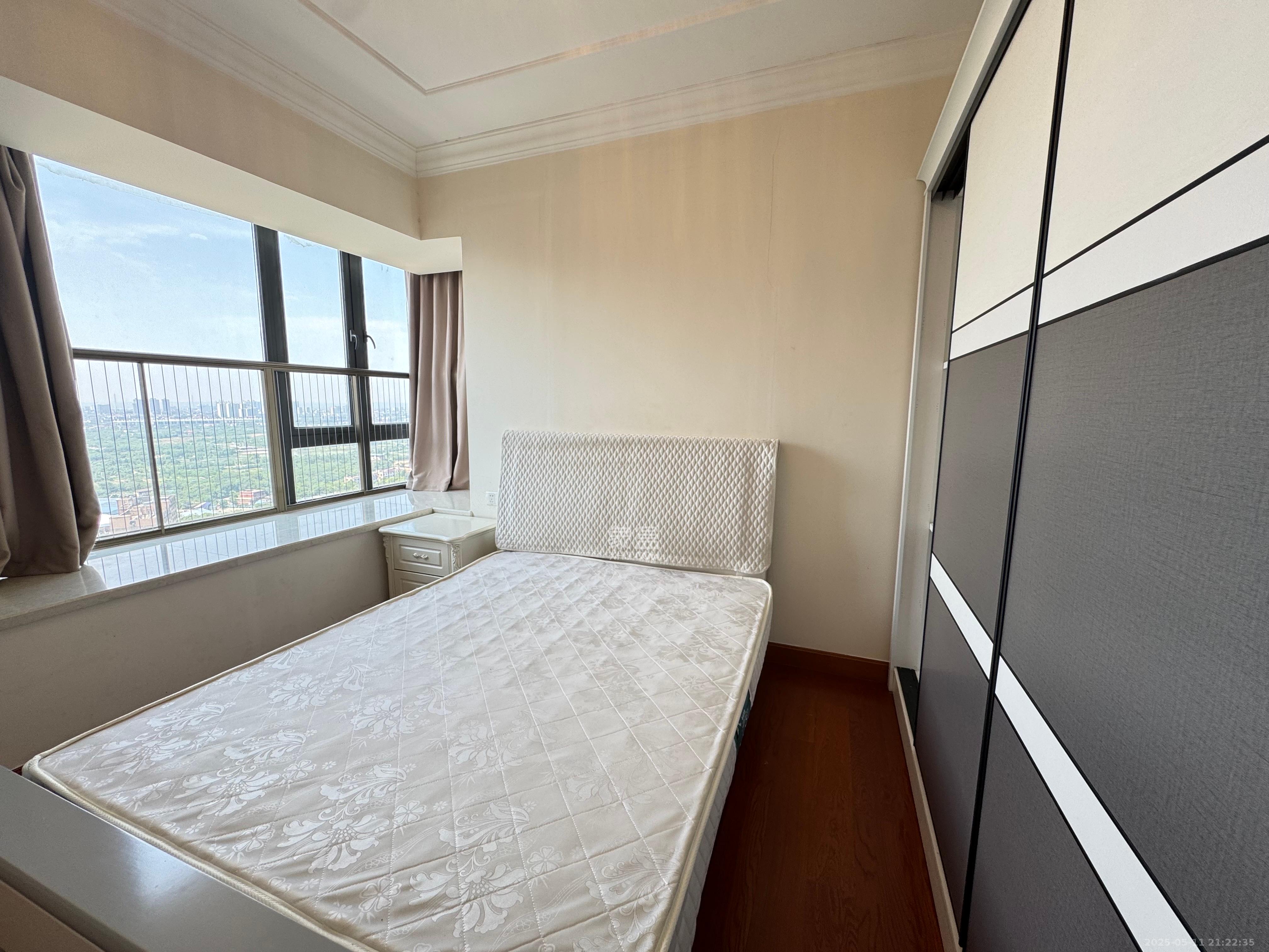 恒大书香门第  2室2厅1卫   1650.00元/月室内图