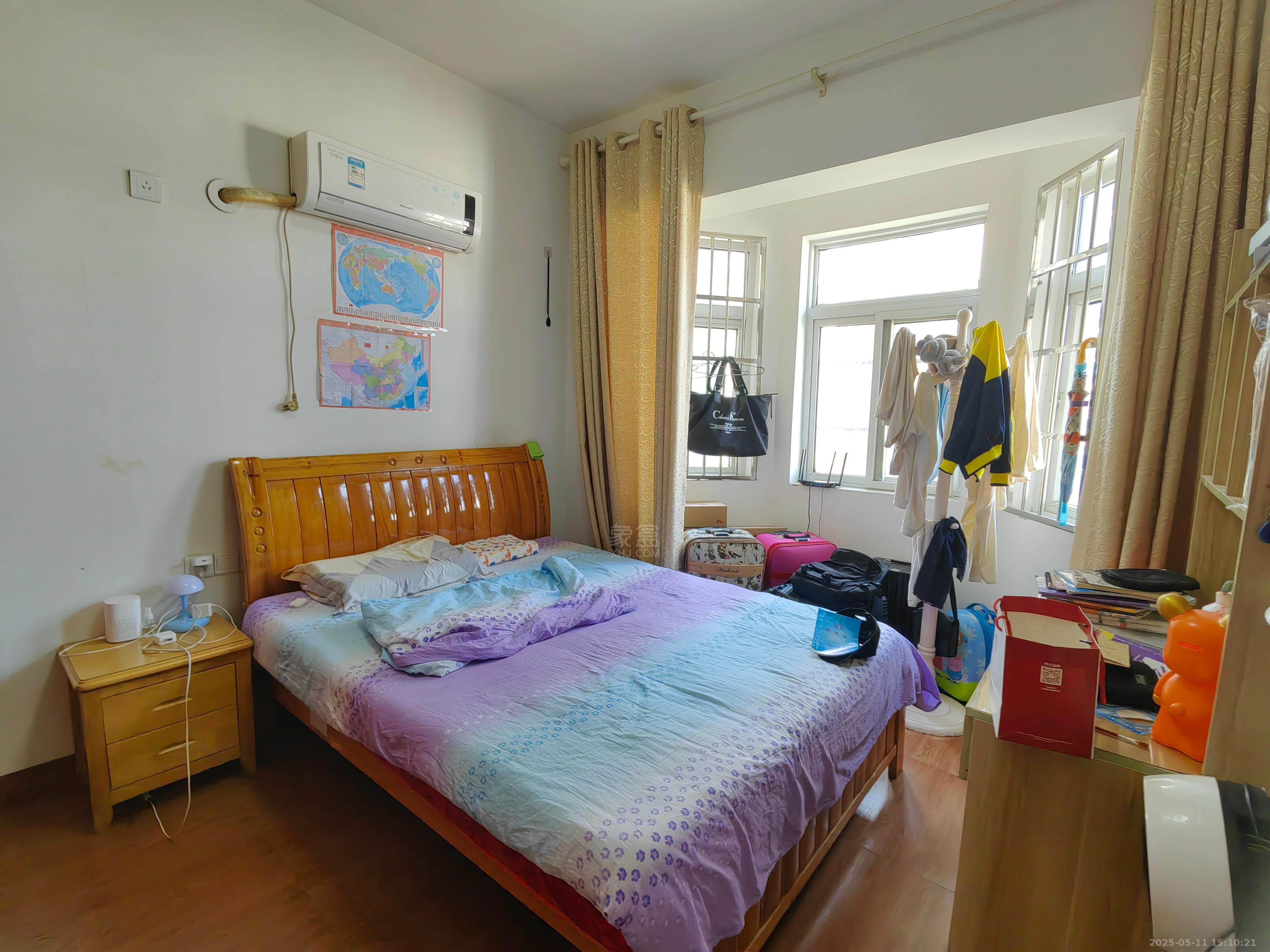香博堡  3室2厅1卫   1200.00元/月室内图